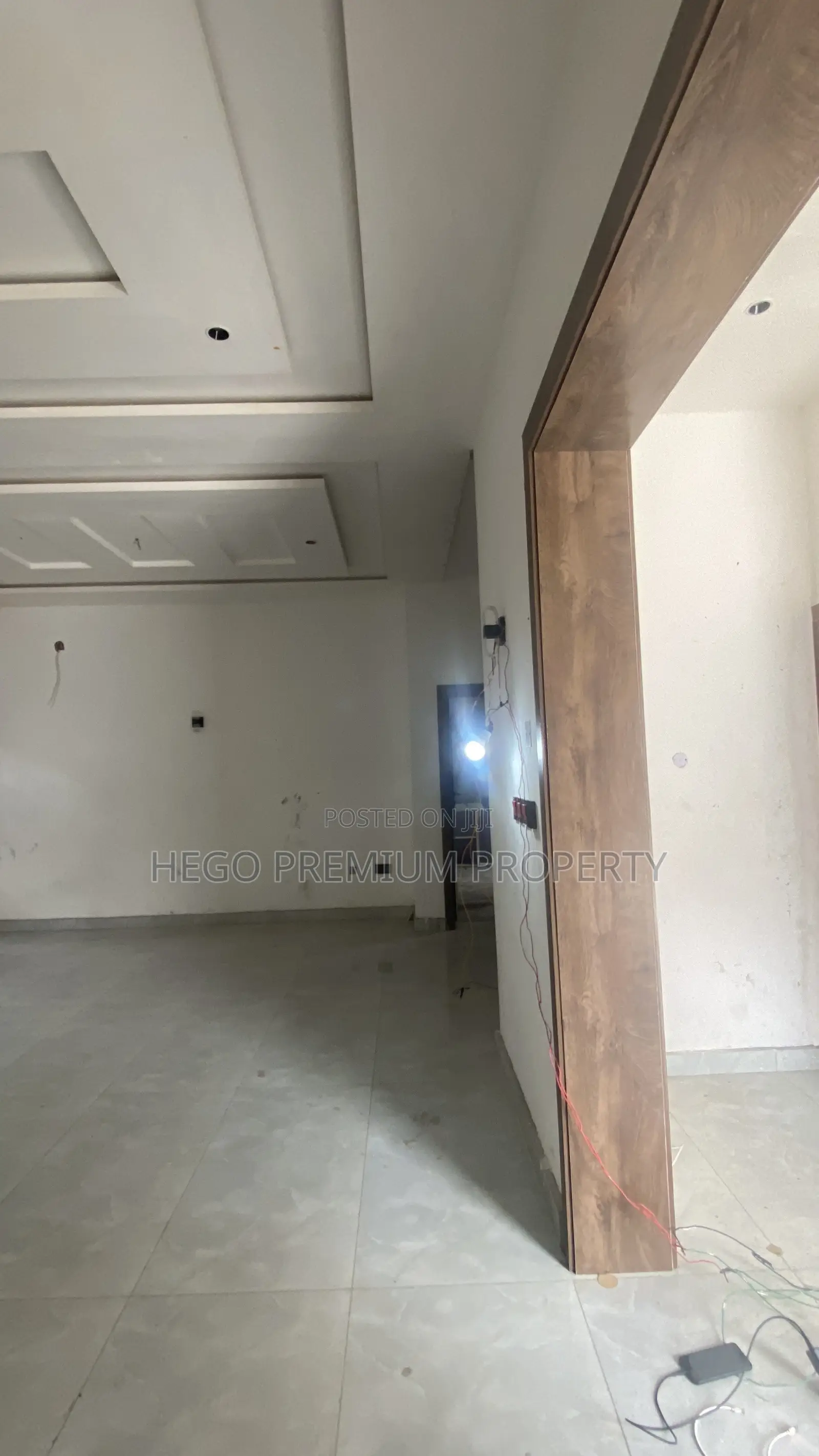 4bdrm Penthouse in Spring Valley, Uzoba for sale