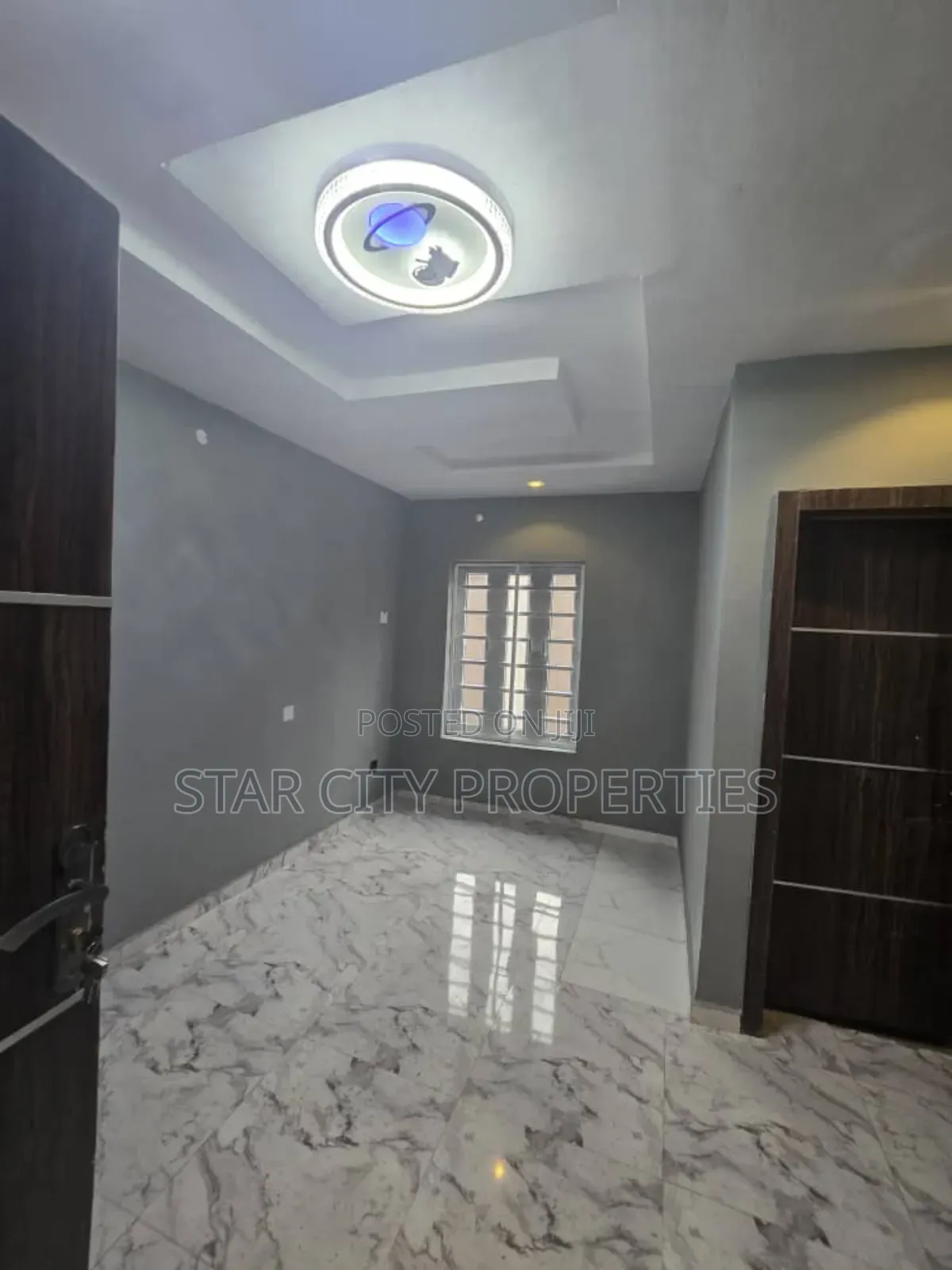 2bdrm Apartment in Omole Phase 2 for rent