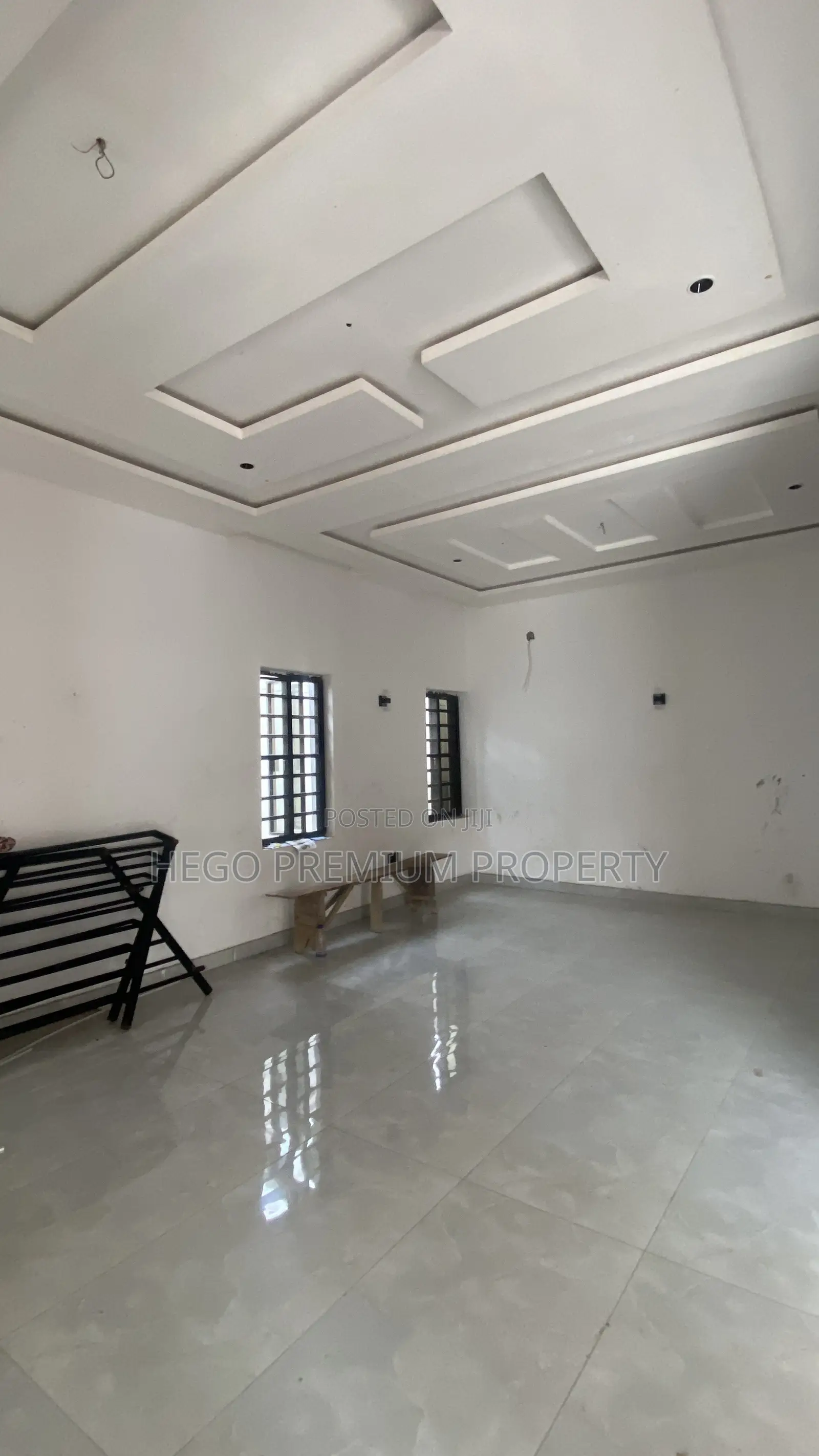 4bdrm Penthouse in Spring Valley, Uzoba for sale