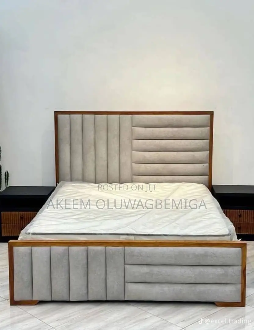 4.5 By6 Bedframe