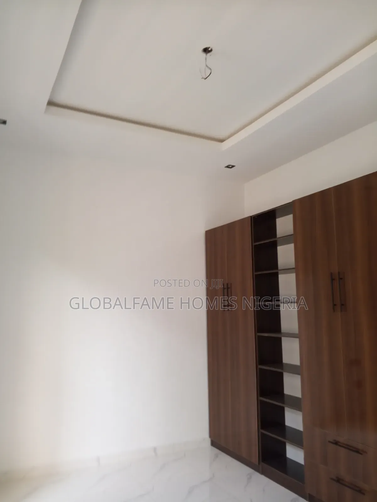 4bdrm Duplex in Otunla, Lakowe for rent