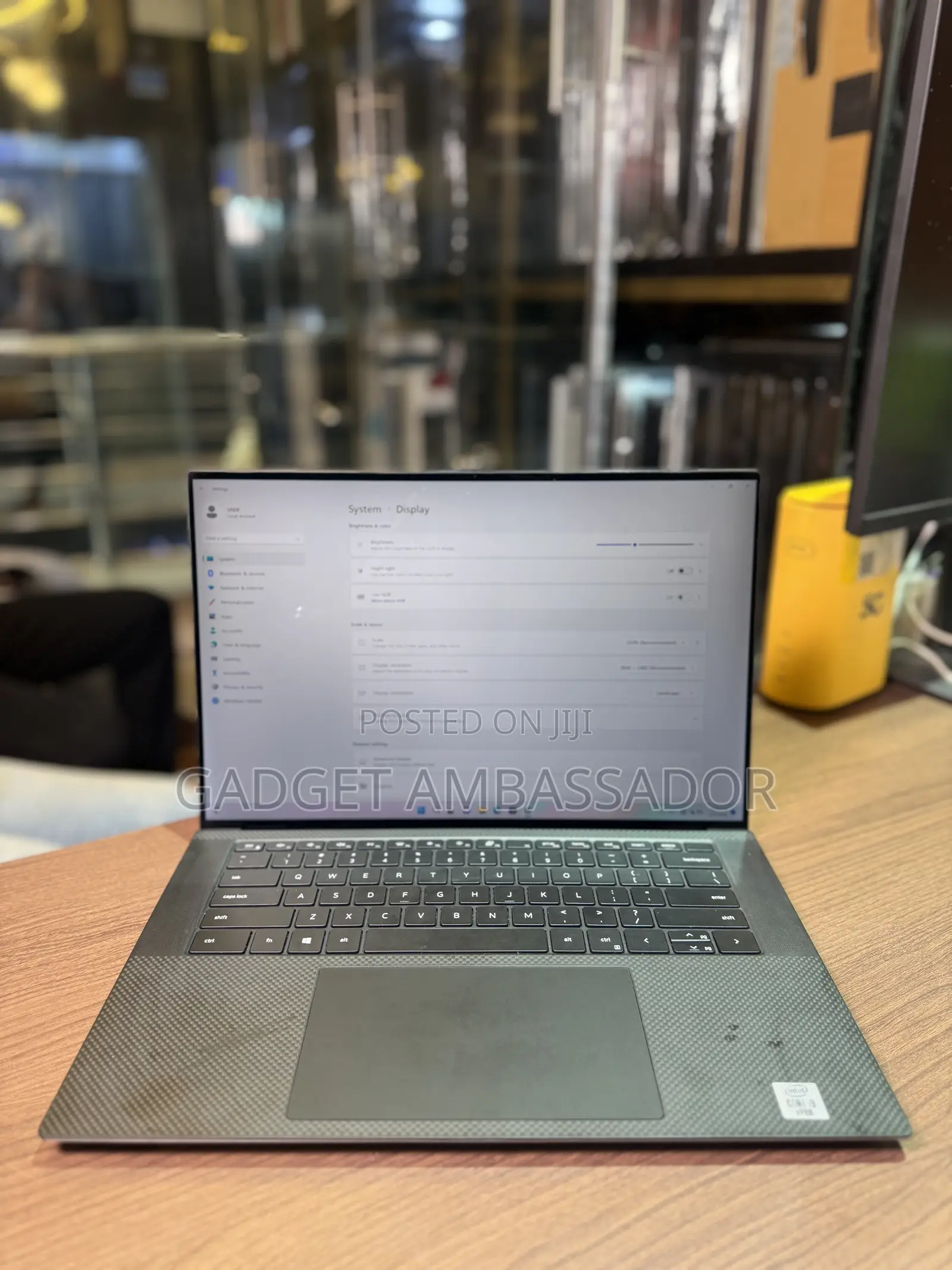 Laptop Dell Precision 5550 64GB Intel Core I9 SSHD (Hybrid) 1T