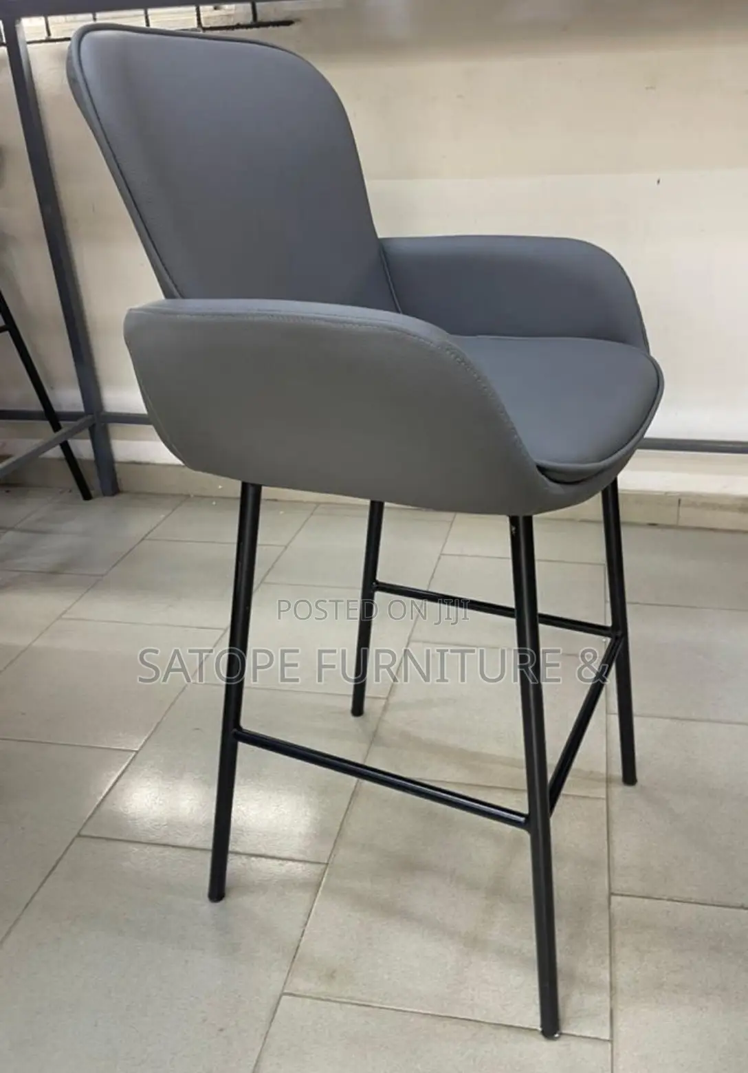High Quality Restaurant and Kitchen Bar Stool