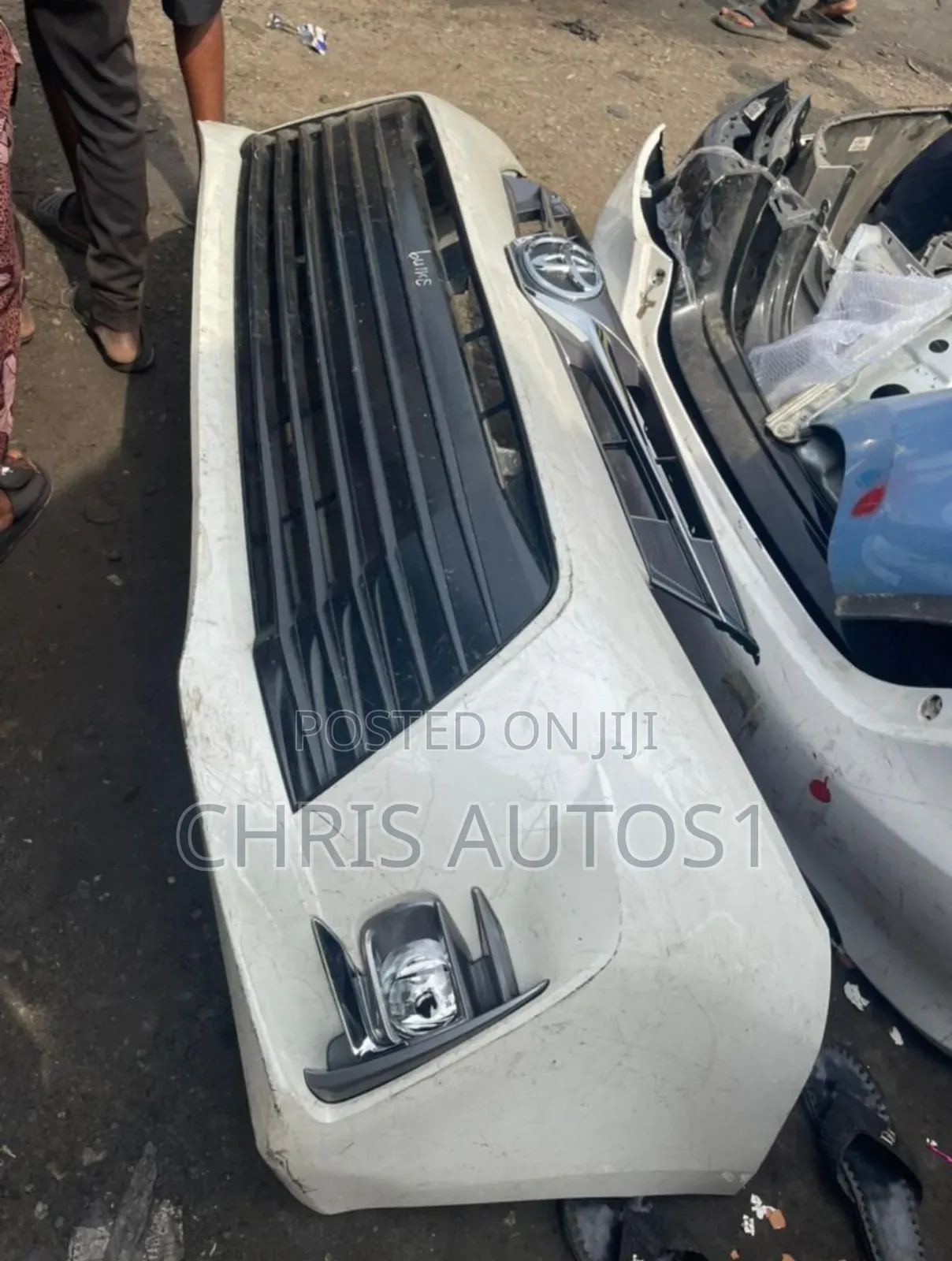Replacement Front Bumper for Toyota Sienna 2018