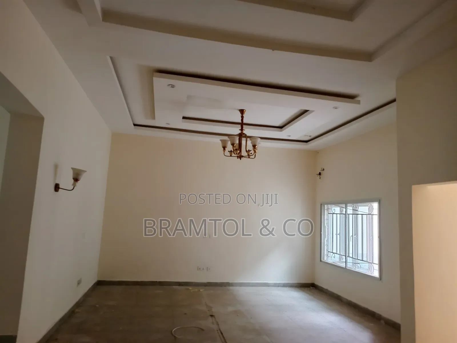 Beautiful, Well Refurbished 4 Bedroom in Wuse 2 for Office Only