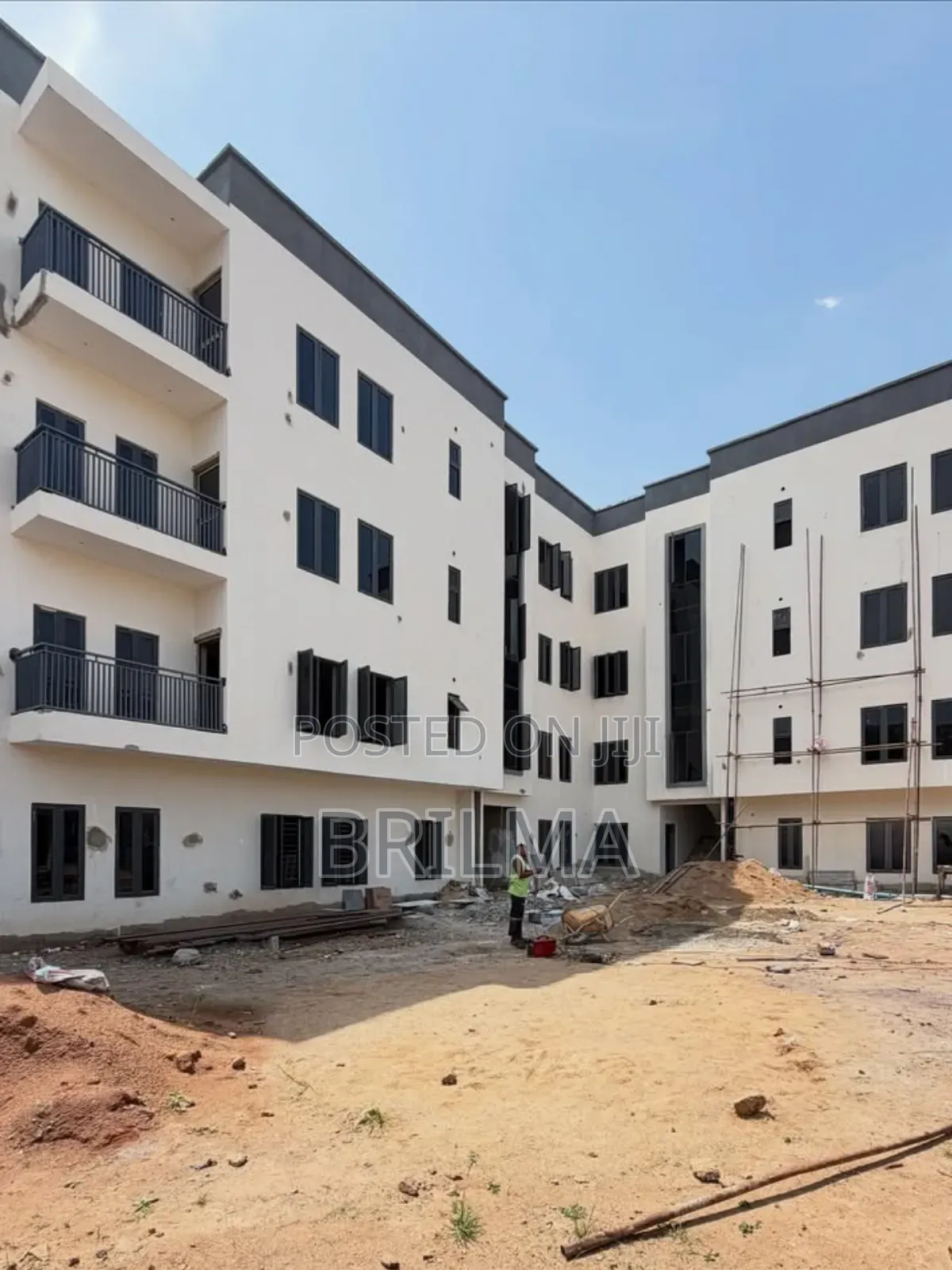3bdrm Apartment in Jahi for sale