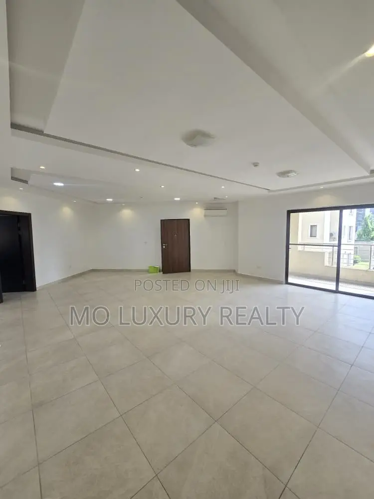 3bdrm Apartment in Old Ikoyi for rent