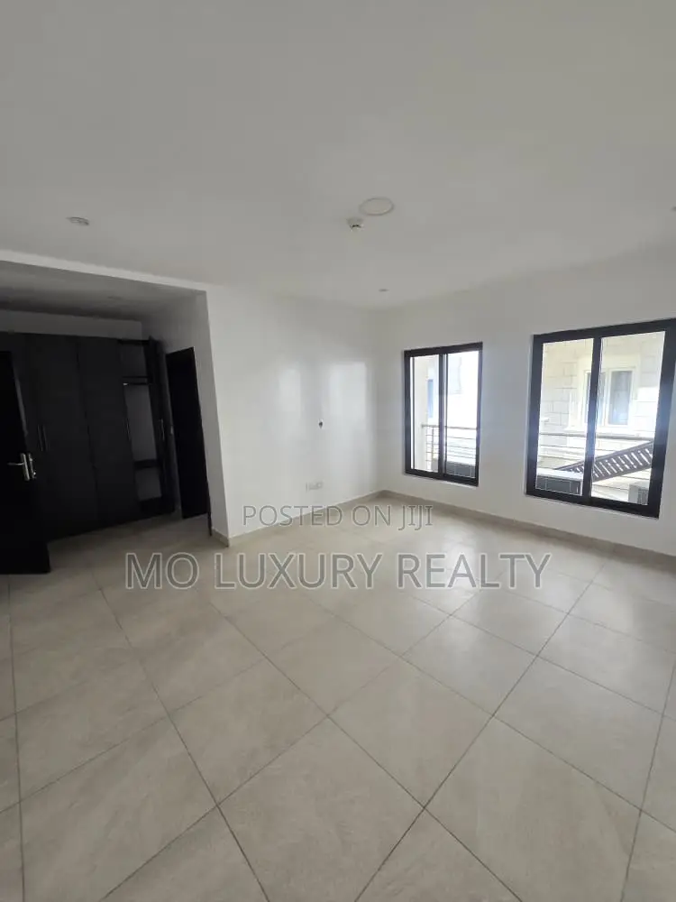 3bdrm Apartment in Old Ikoyi for rent