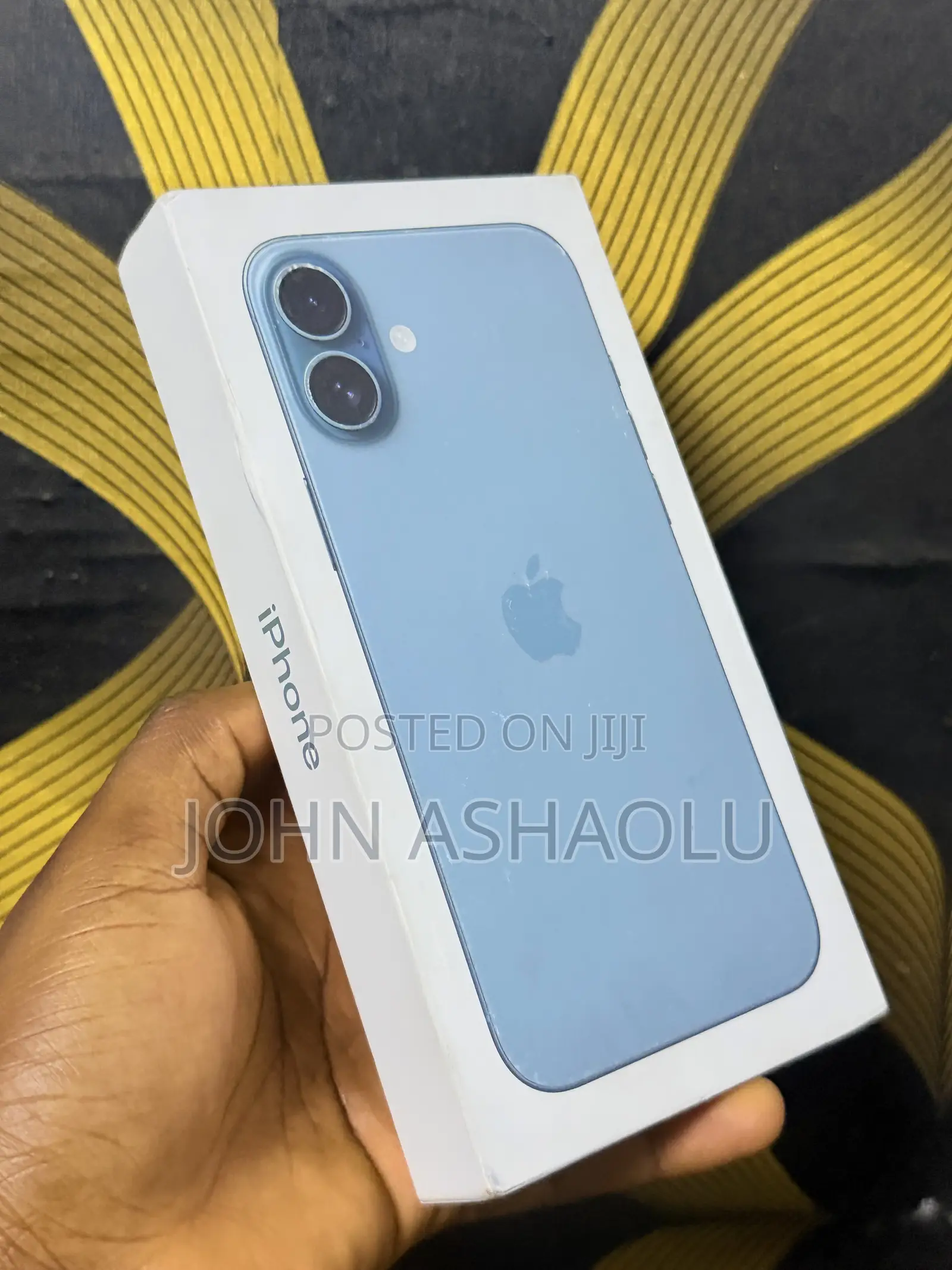 New Apple iPhone 16 128 GB Green