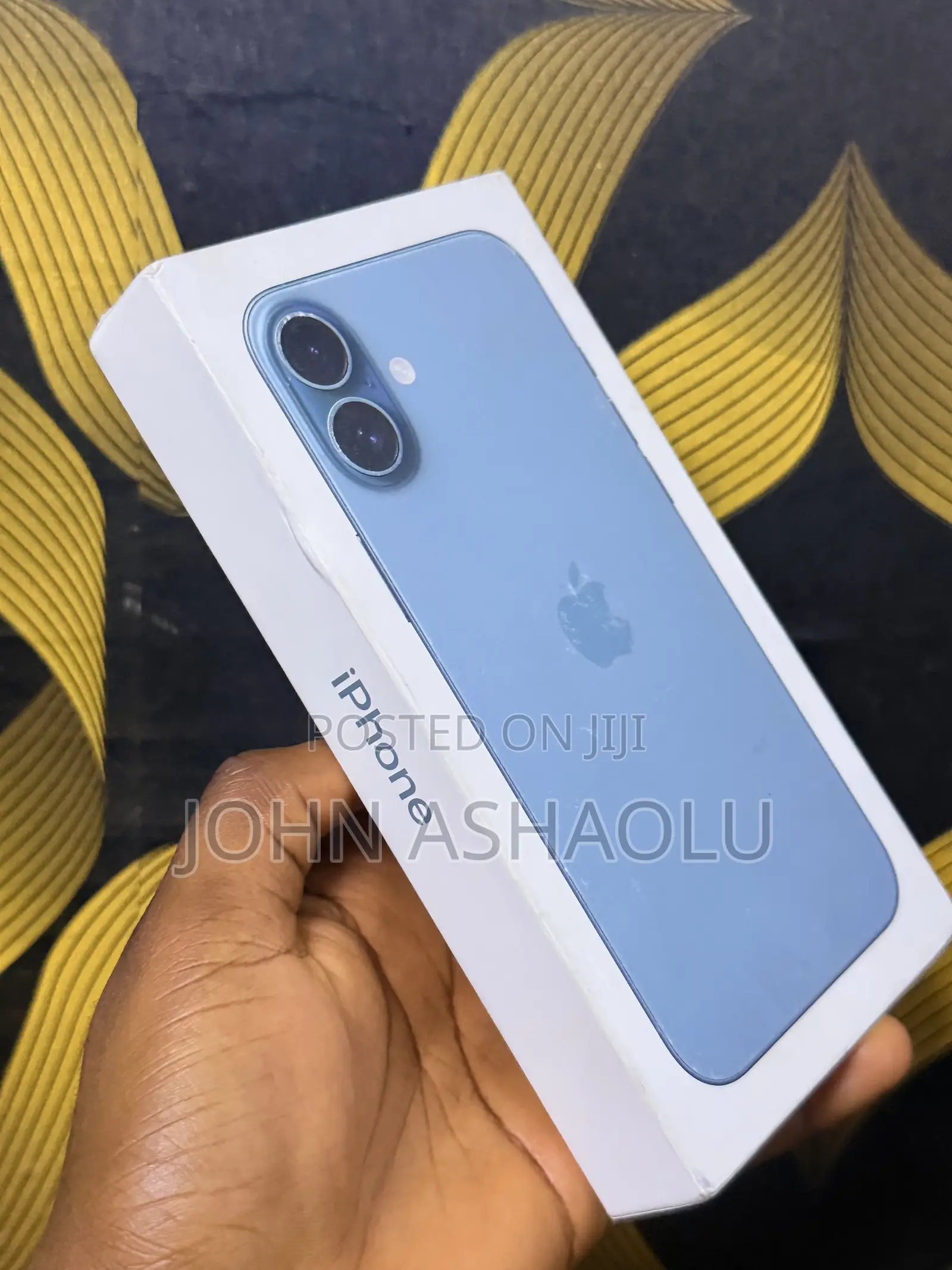 New Apple iPhone 16 128 GB Green