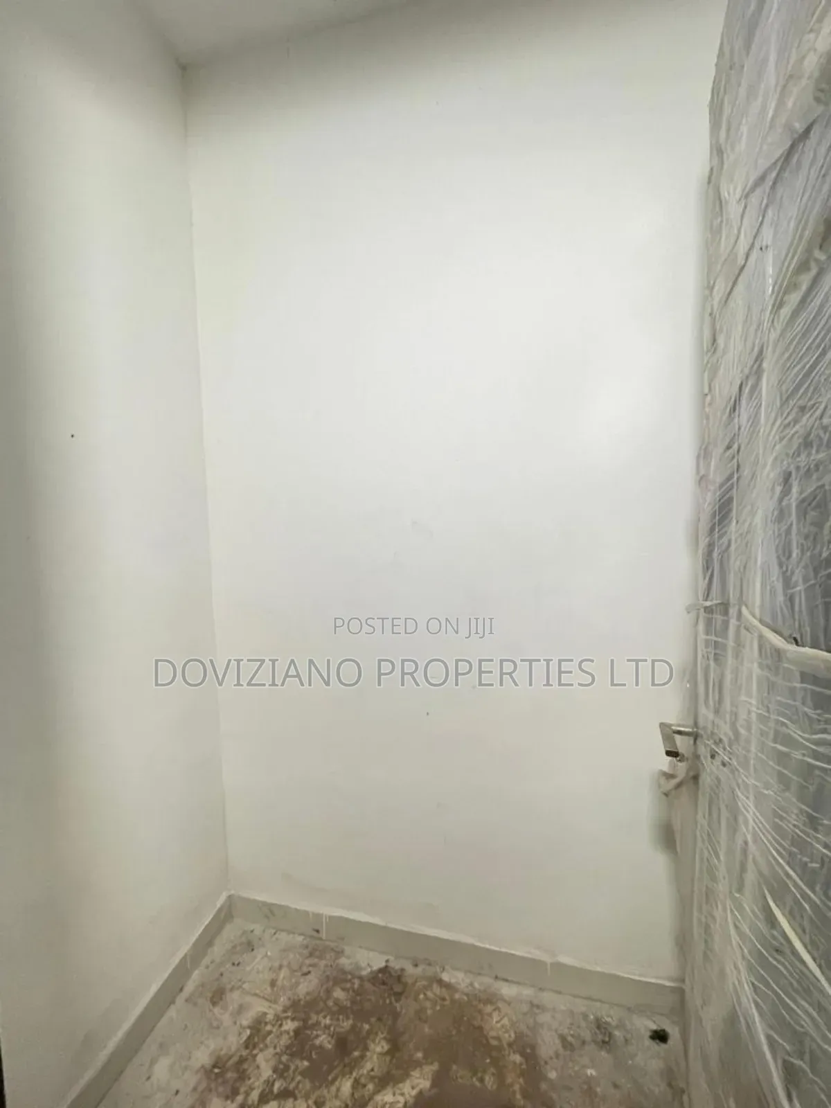 5bdrm Duplex in Lekki Phase 1 for sale