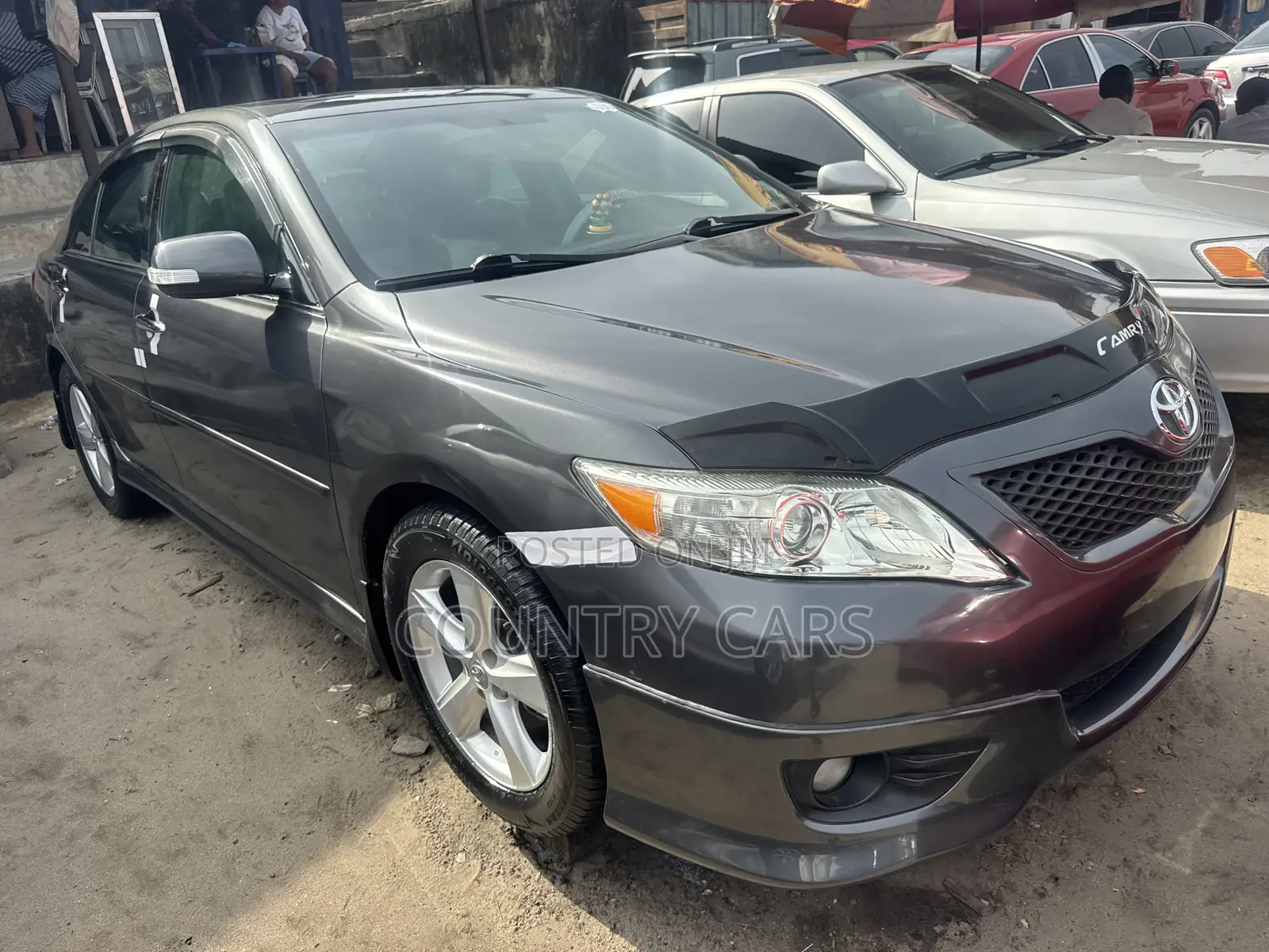Toyota Camry SE 4dr Sedan (2.5L 4cyl 6A) 2011 Gray