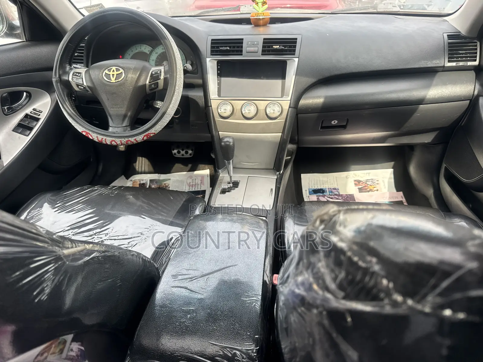 Toyota Camry SE 4dr Sedan (2.5L 4cyl 6A) 2011 Gray