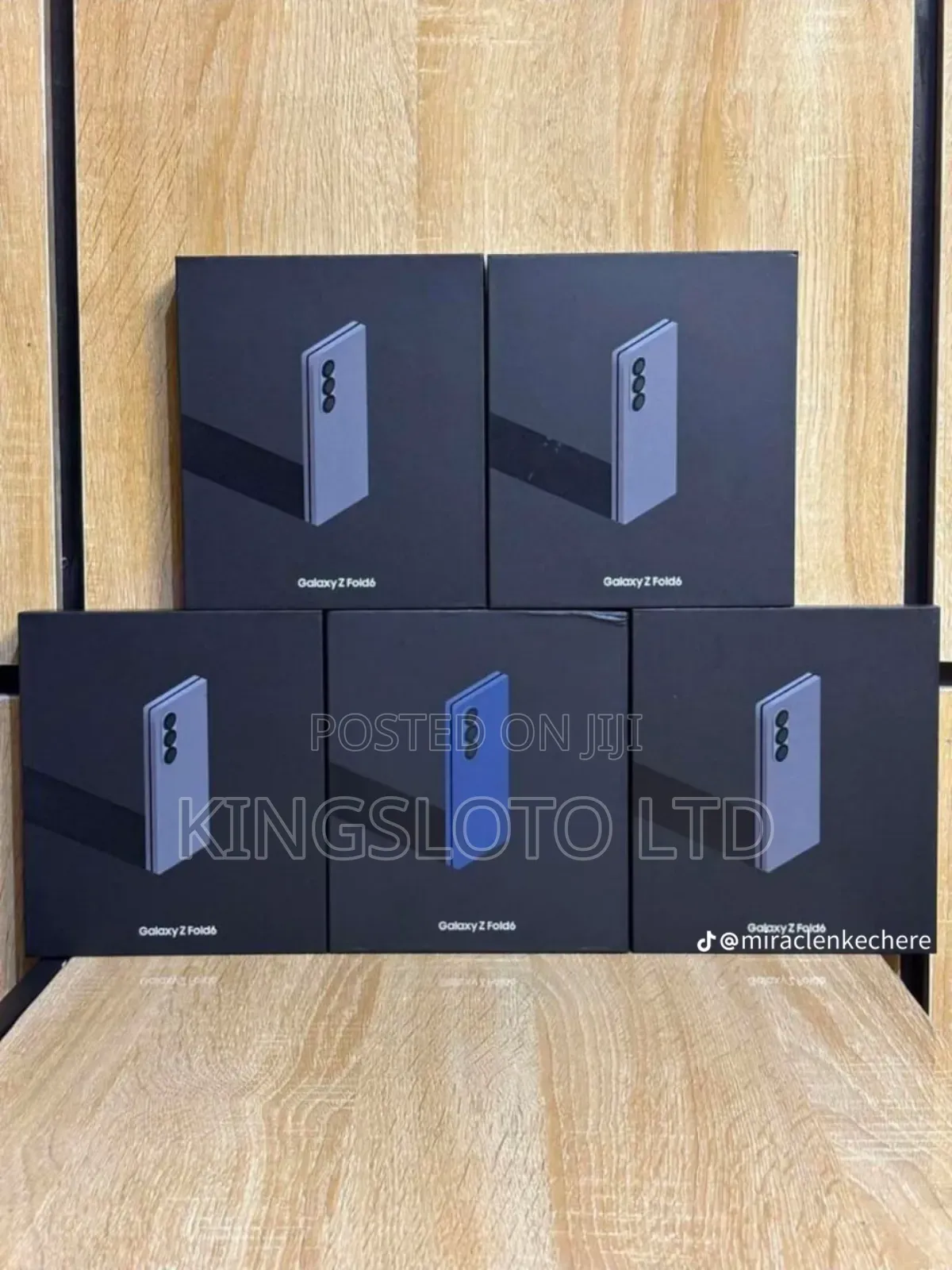 New Samsung Galaxy Z Fold6 256 GB Red