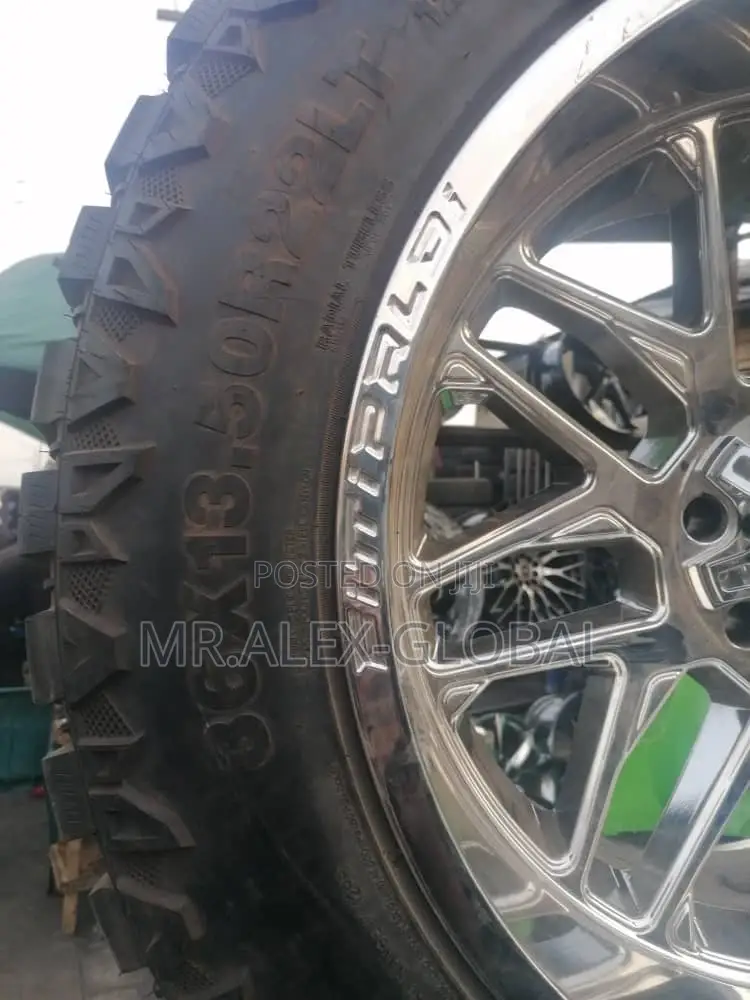 22 Inches Original Pure Crome Off-Road 6hole With Tires