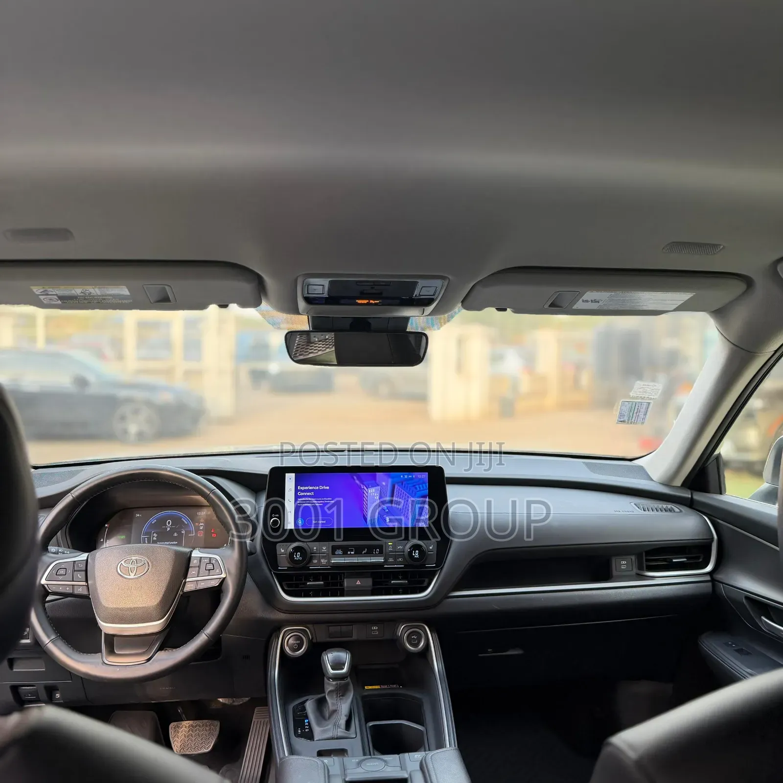 Toyota Highlander XLE AWD 2024 Silver