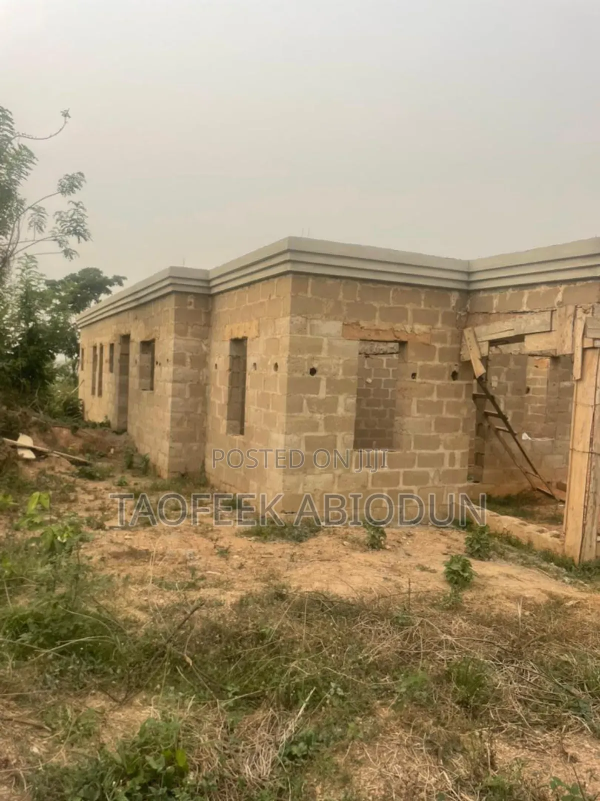 3bdrm Bungalow in Adeleke Estate for sale