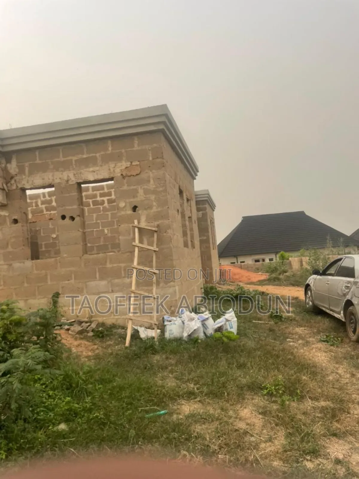 3bdrm Bungalow in Adeleke Estate for sale