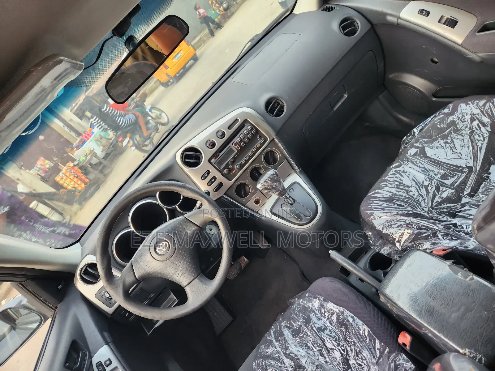 Toyota Matrix 2004 Gray