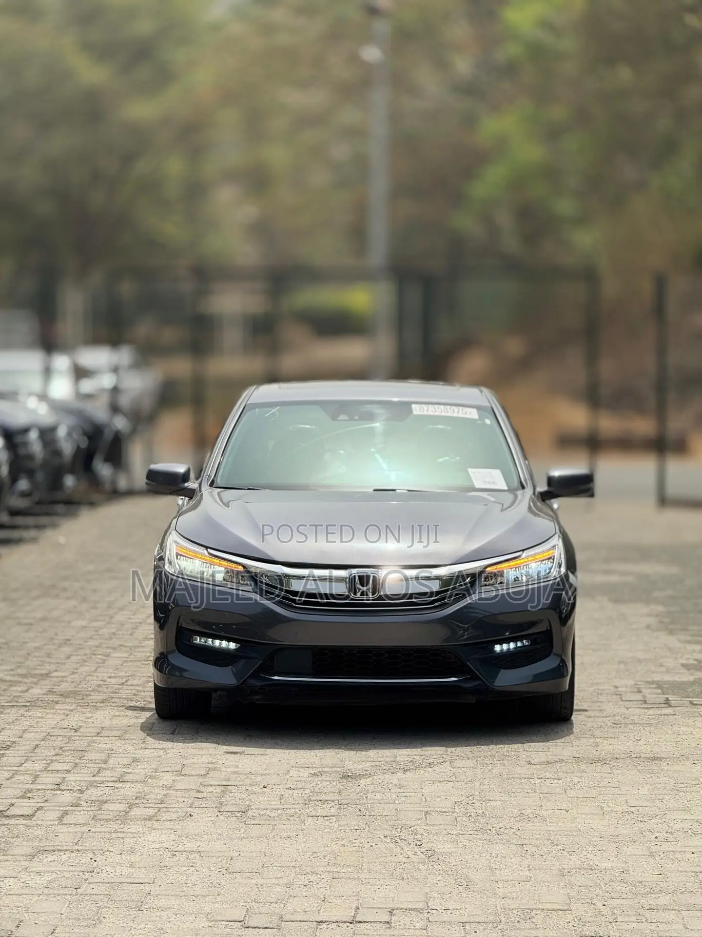 Honda Accord Touring V6 4dr Sedan FWD (3.5L 6cyl 6A) 2017 Gray