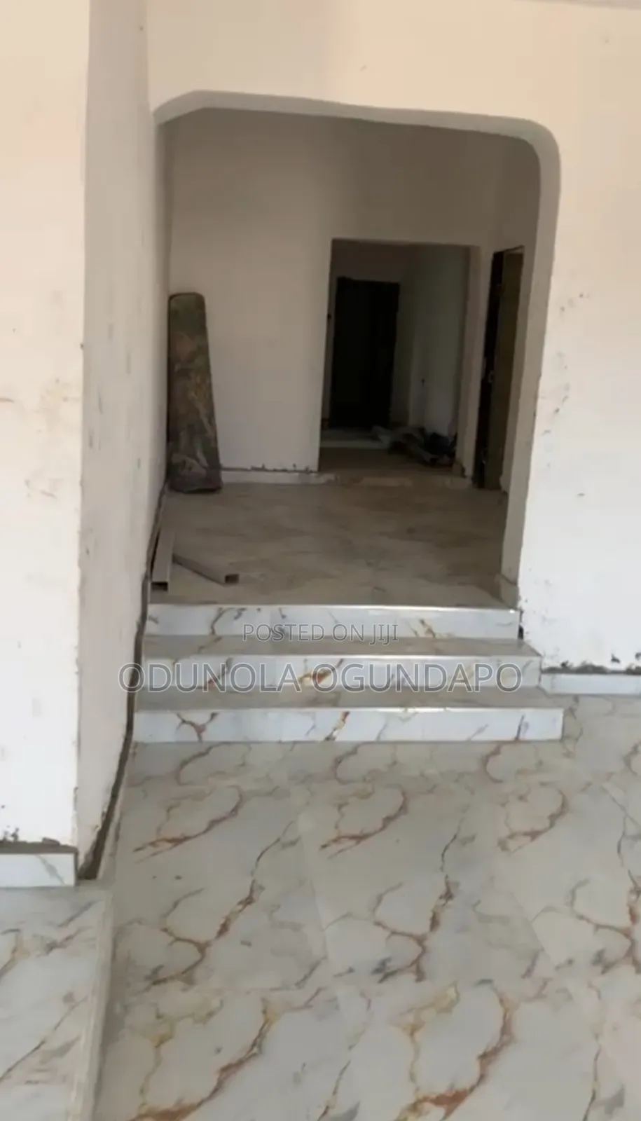 4bdrm Bungalow in Akobo for sale