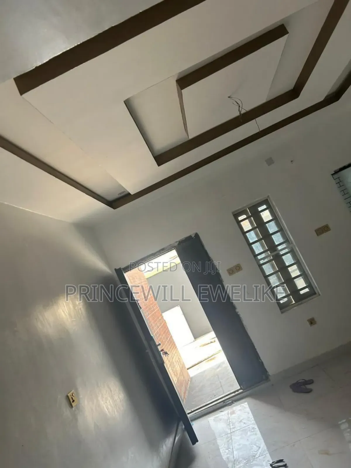 3bdrm Block of Flats in Gated Street, Yakoyo/Alagbole for sale