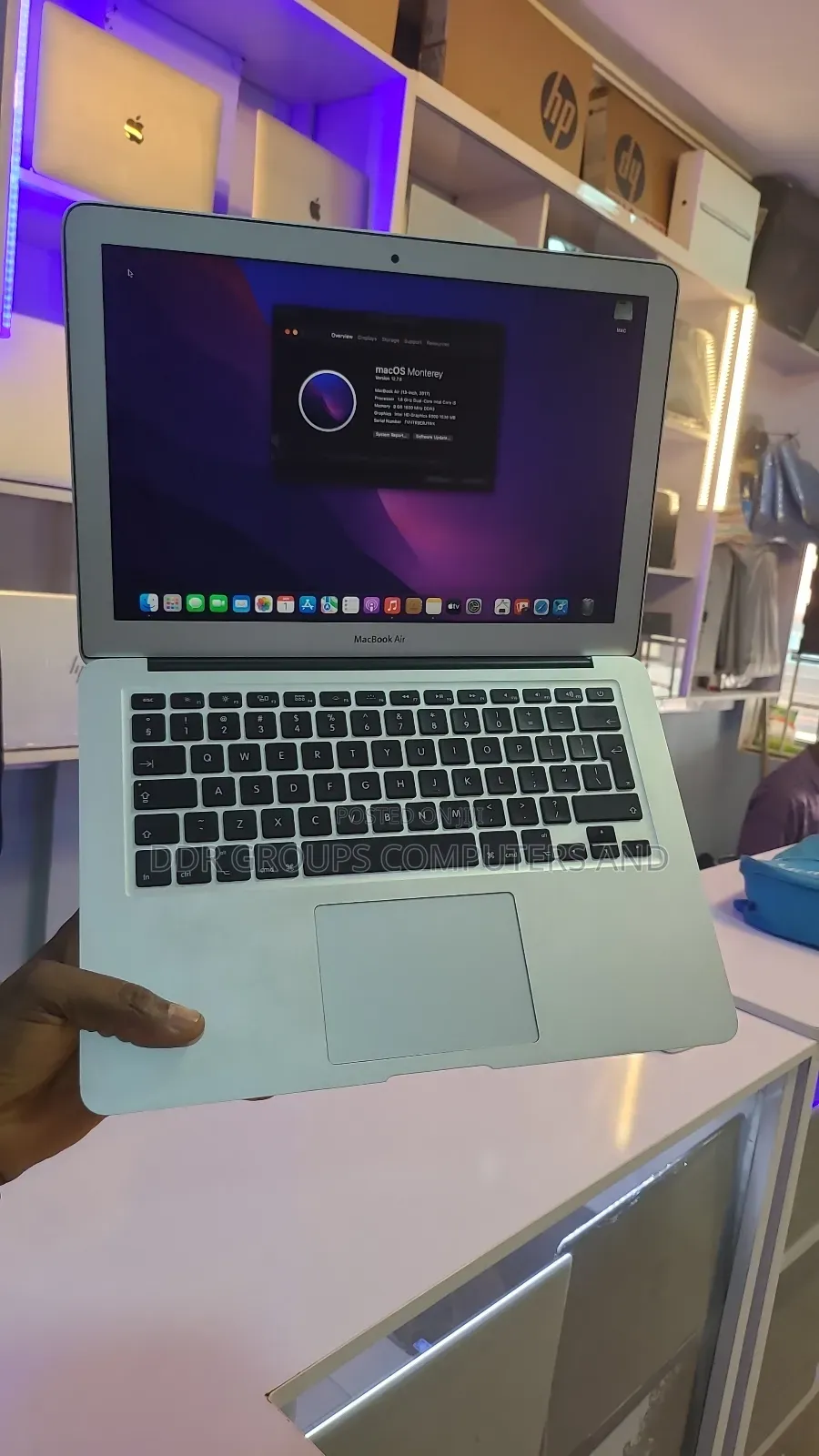 Laptop Apple MacBook Pro 2017 8GB Intel Core i5 SSD 256GB