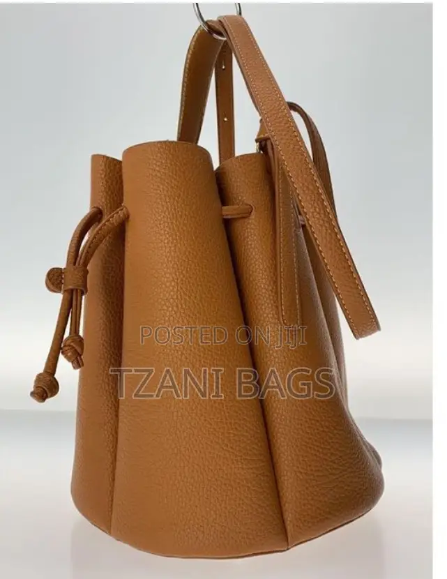Beautiful and Trendy Drawstring Crossbody Bag