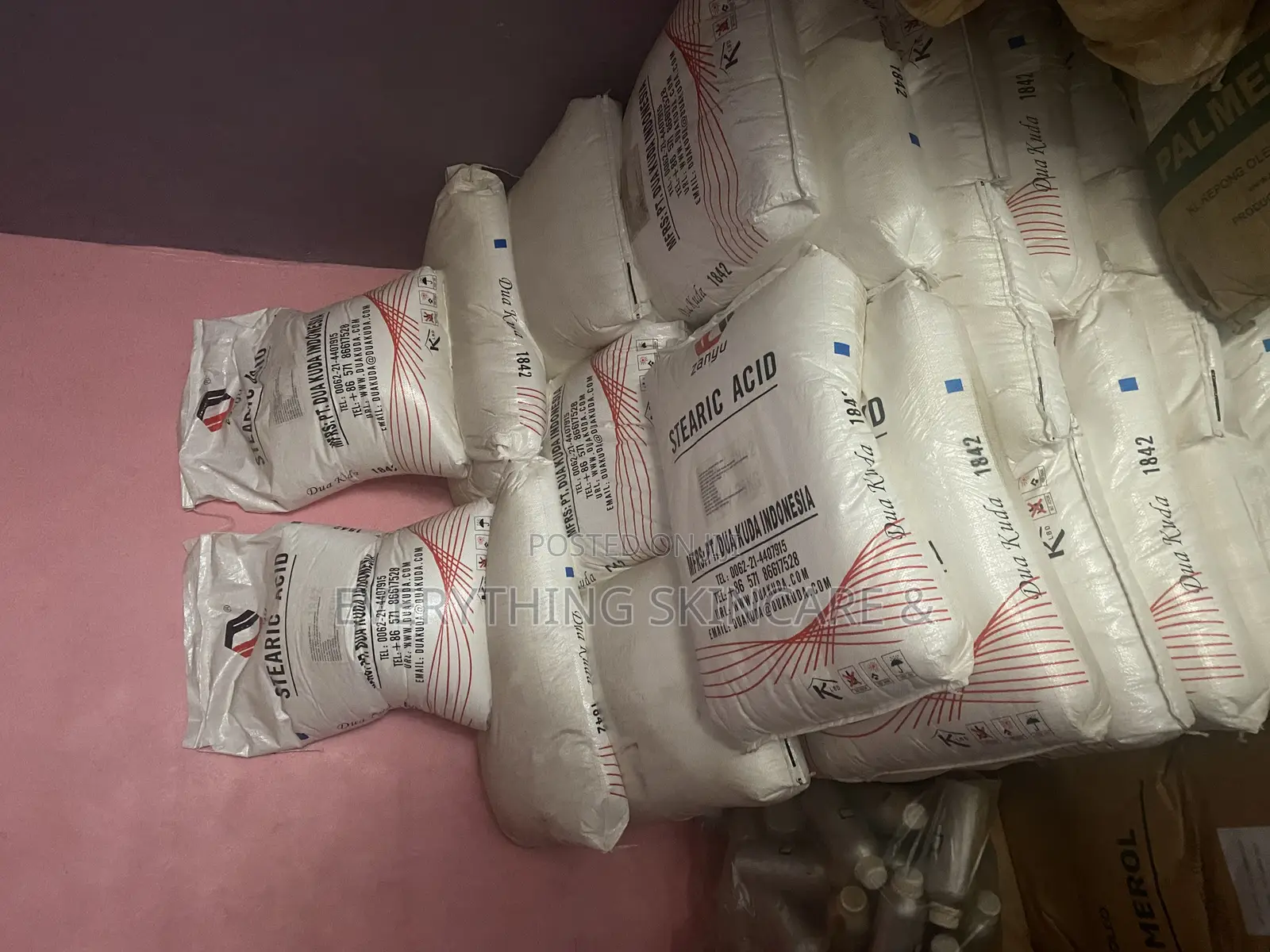 Stearic Acid ( 250 Gram Is 17,500)