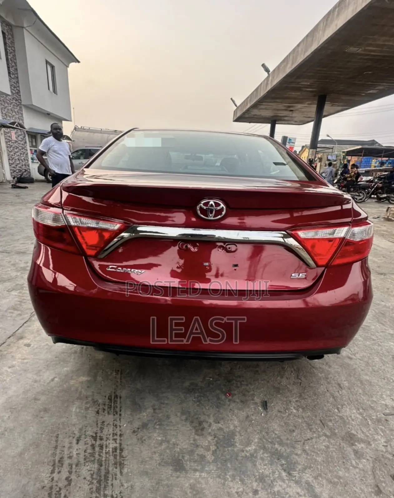 Toyota Camry SE 4dr Sedan (2.5L 4cyl 6A) 2016 Red
