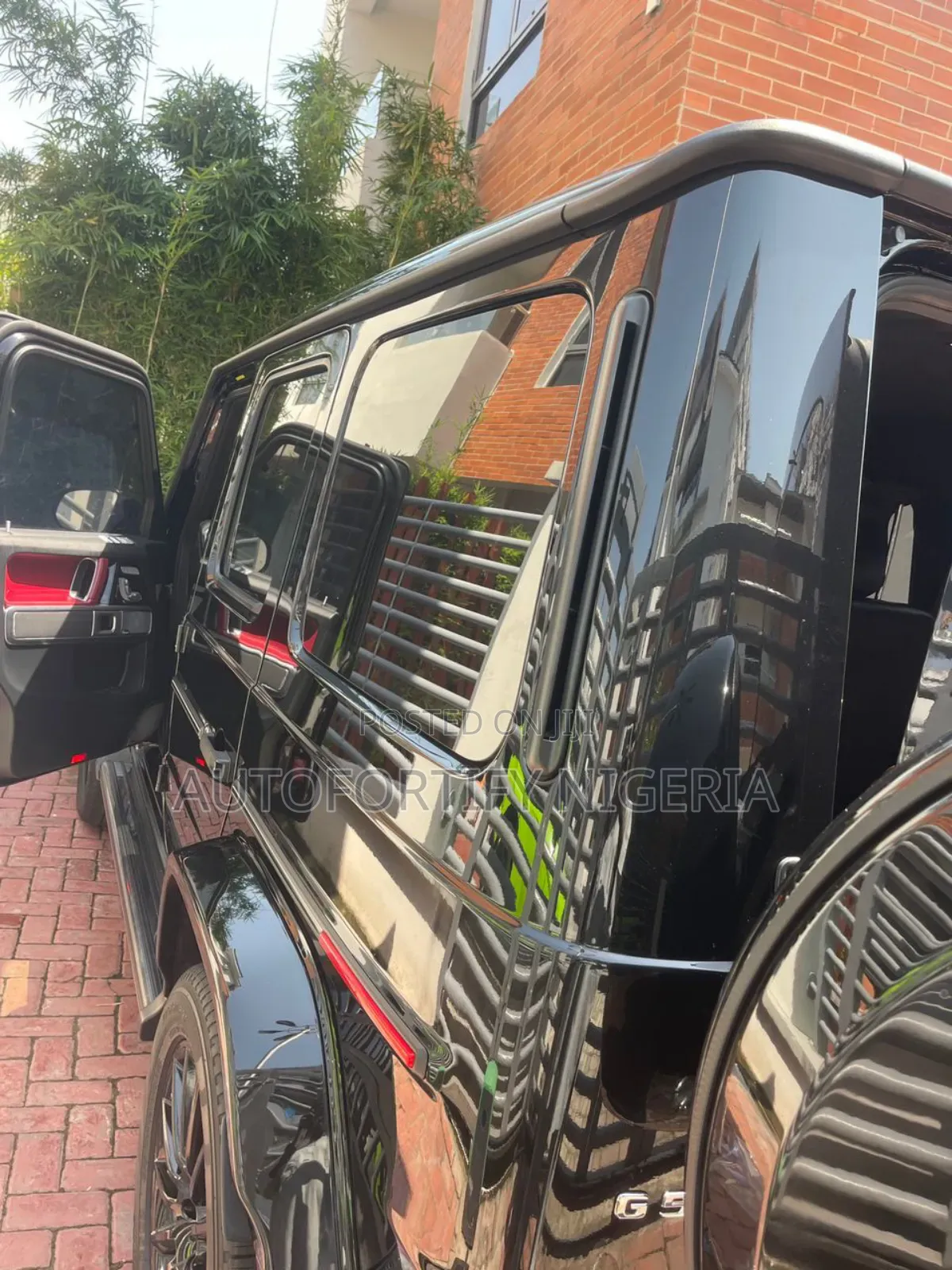 Professional Ceramic Tint Expert Installer
