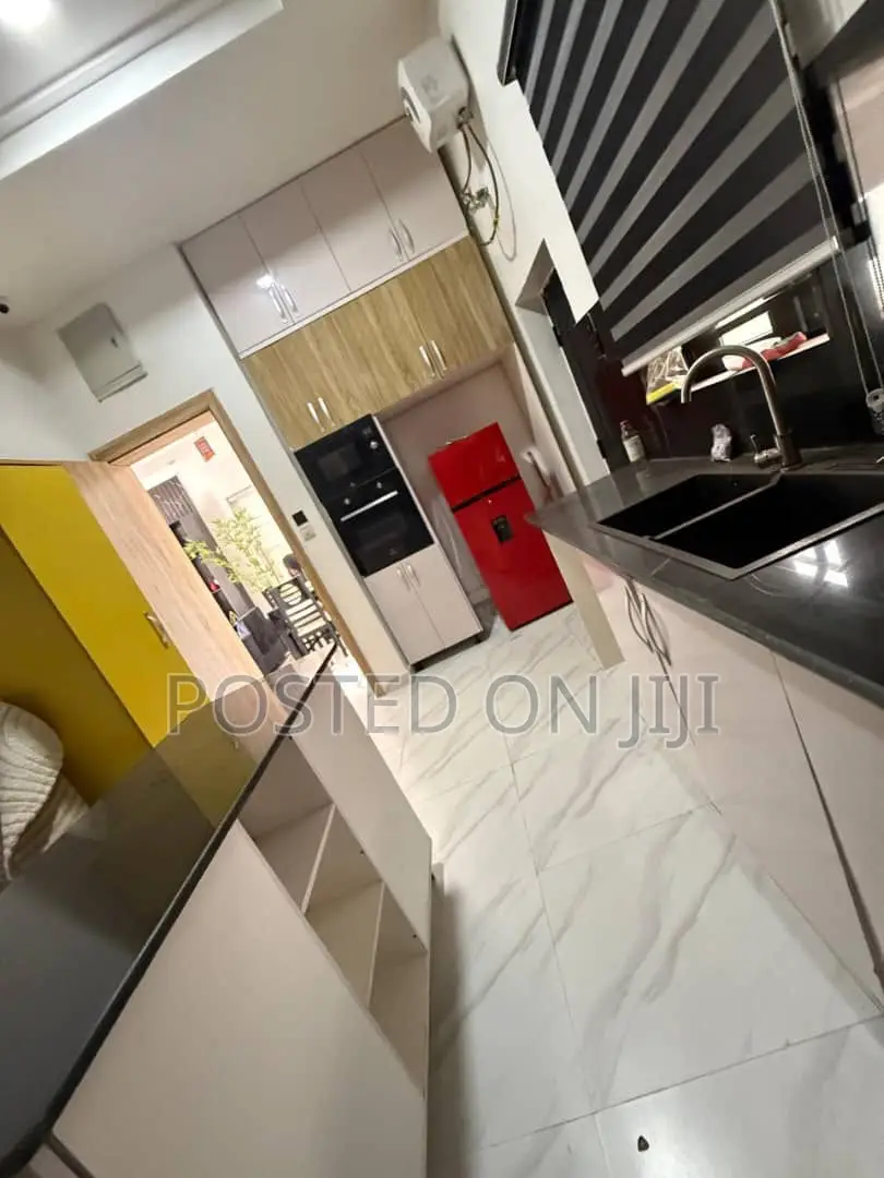 Furnished 4bdrm Duplex in Dpkay District, Lekki Phase 2 for rent
