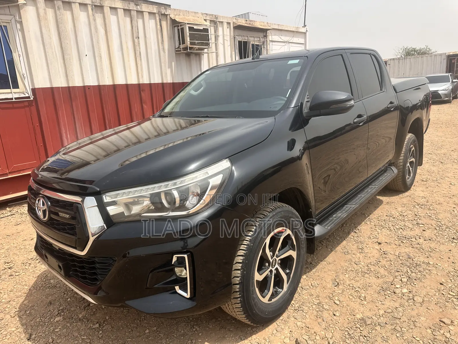 Toyota Hilux 2020 Black