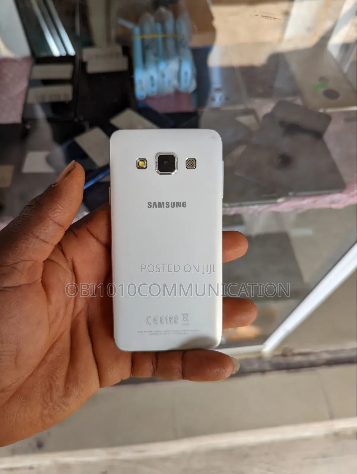 Samsung Galaxy A3 16 GB White