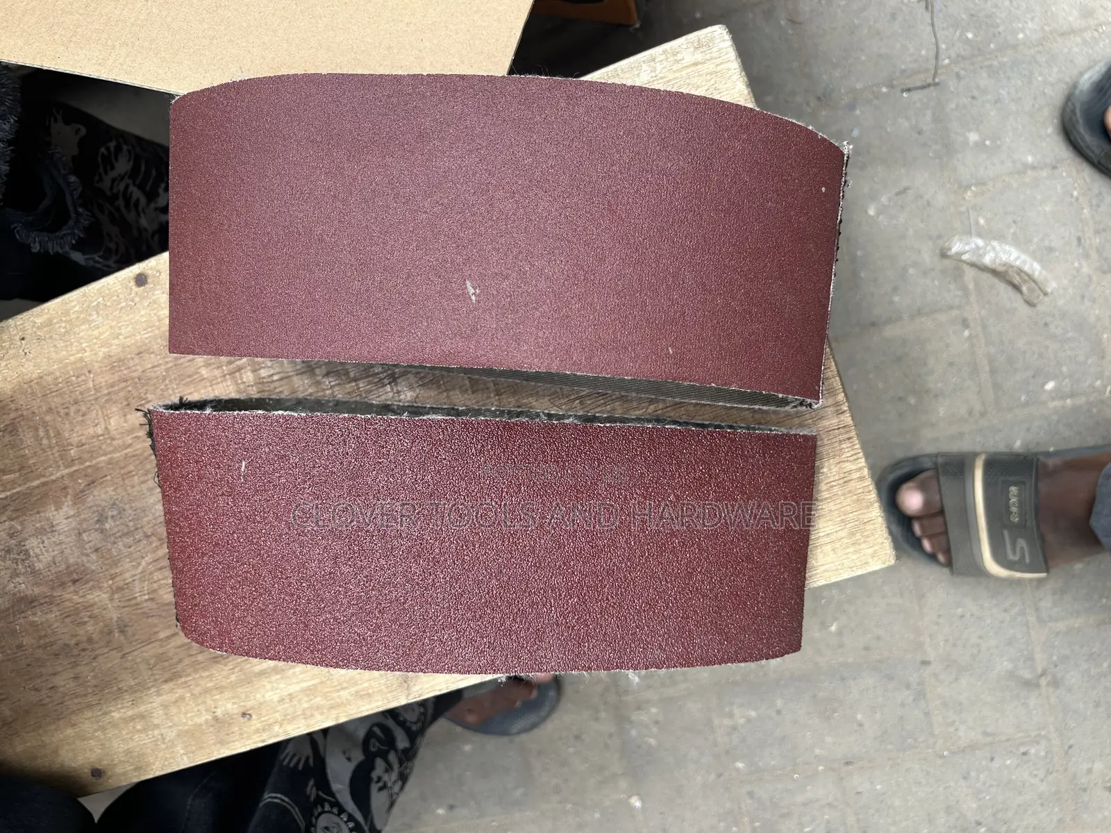 Abrasive Sanding Belts for Belt Sanders 100x610mm / 76x533mm