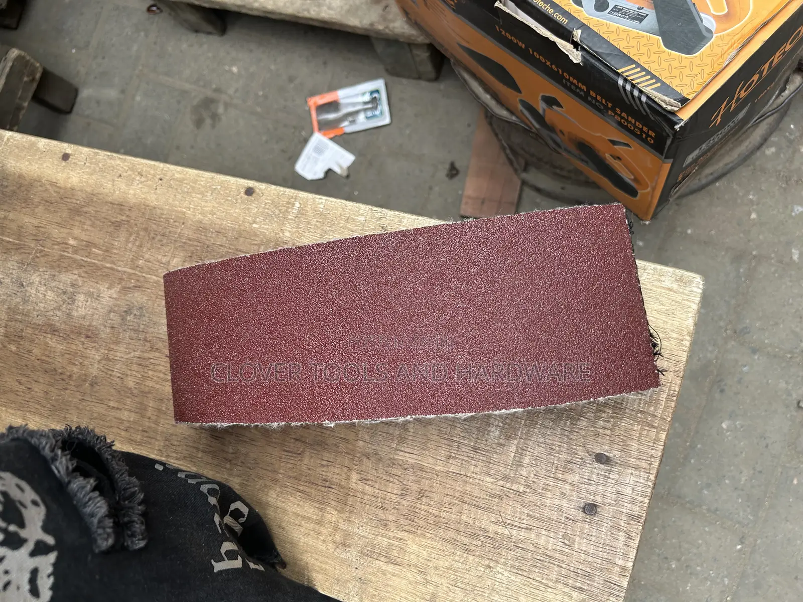 Abrasive Sanding Belts for Belt Sanders 100x610mm / 76x533mm
