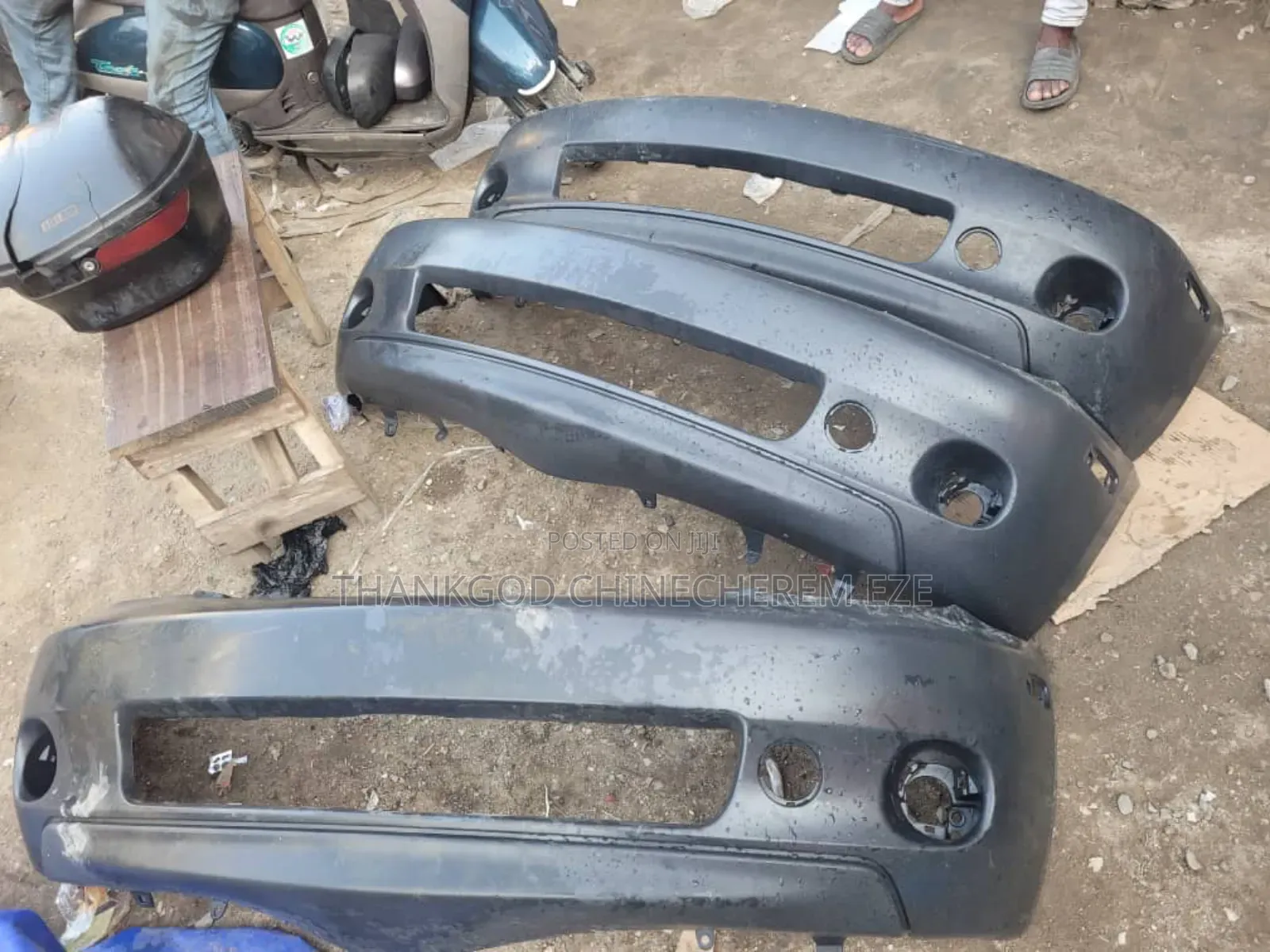 Front Bumper Scion Xa 2003 Available