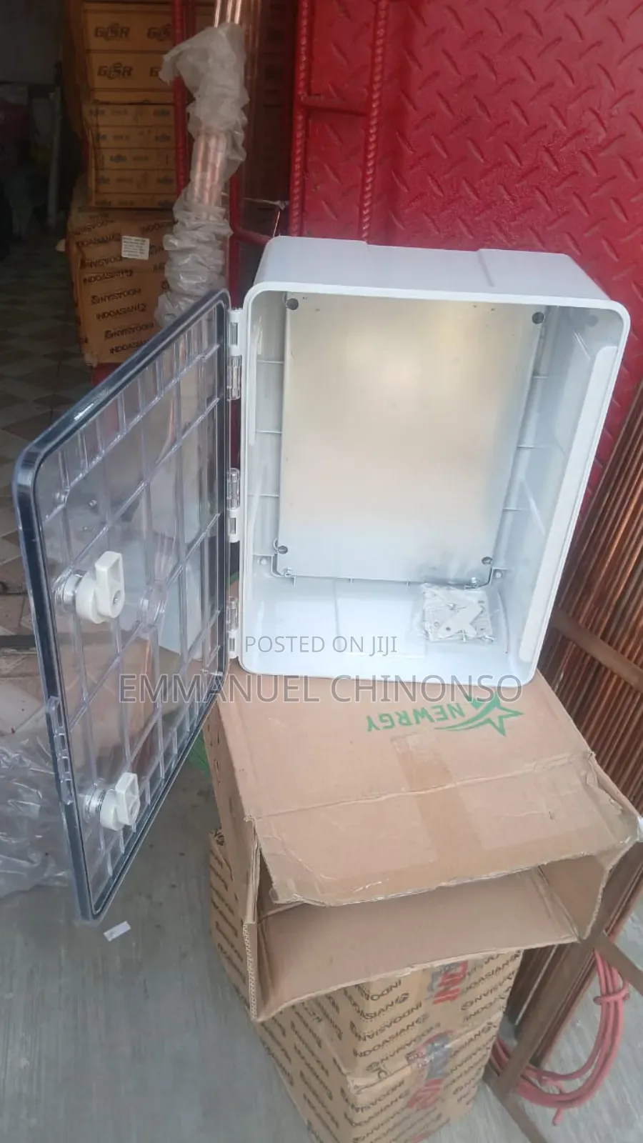 Transparent Enclosure Box