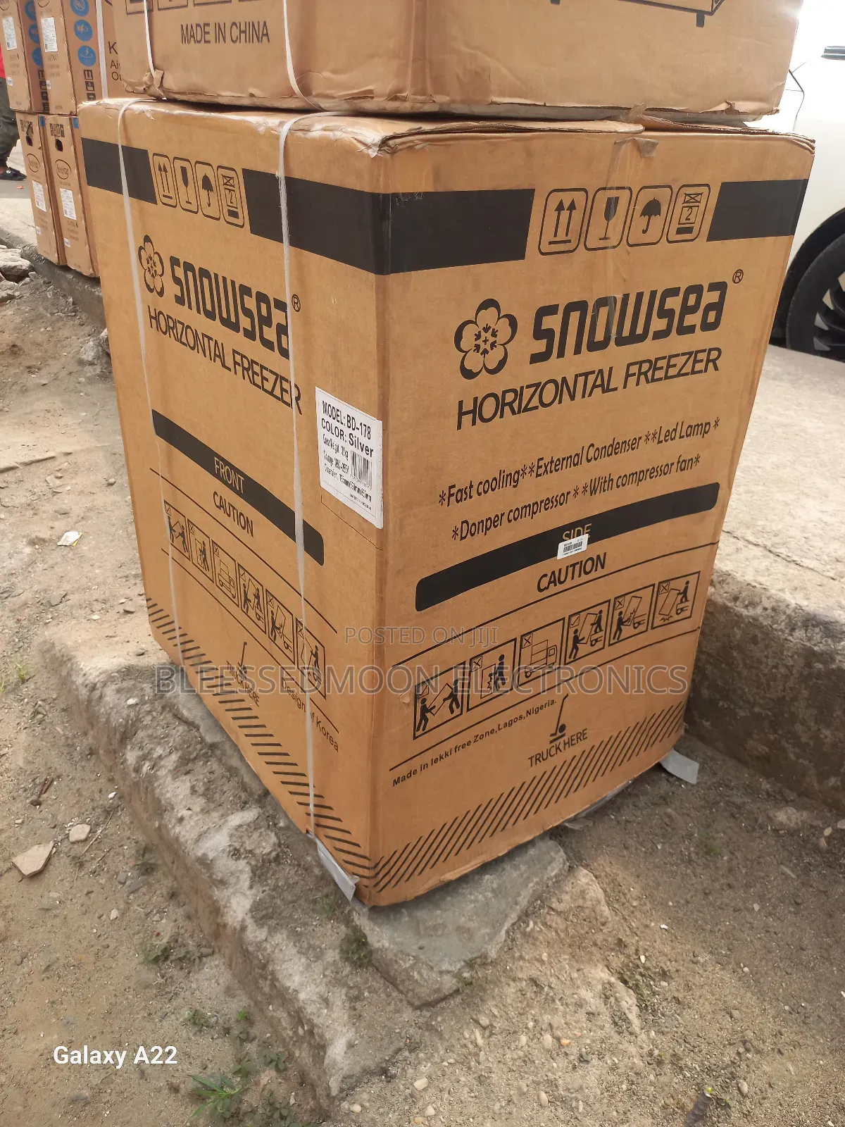 Snowsnowsea Chest Freezer 200liters 5yrs Company Warranty