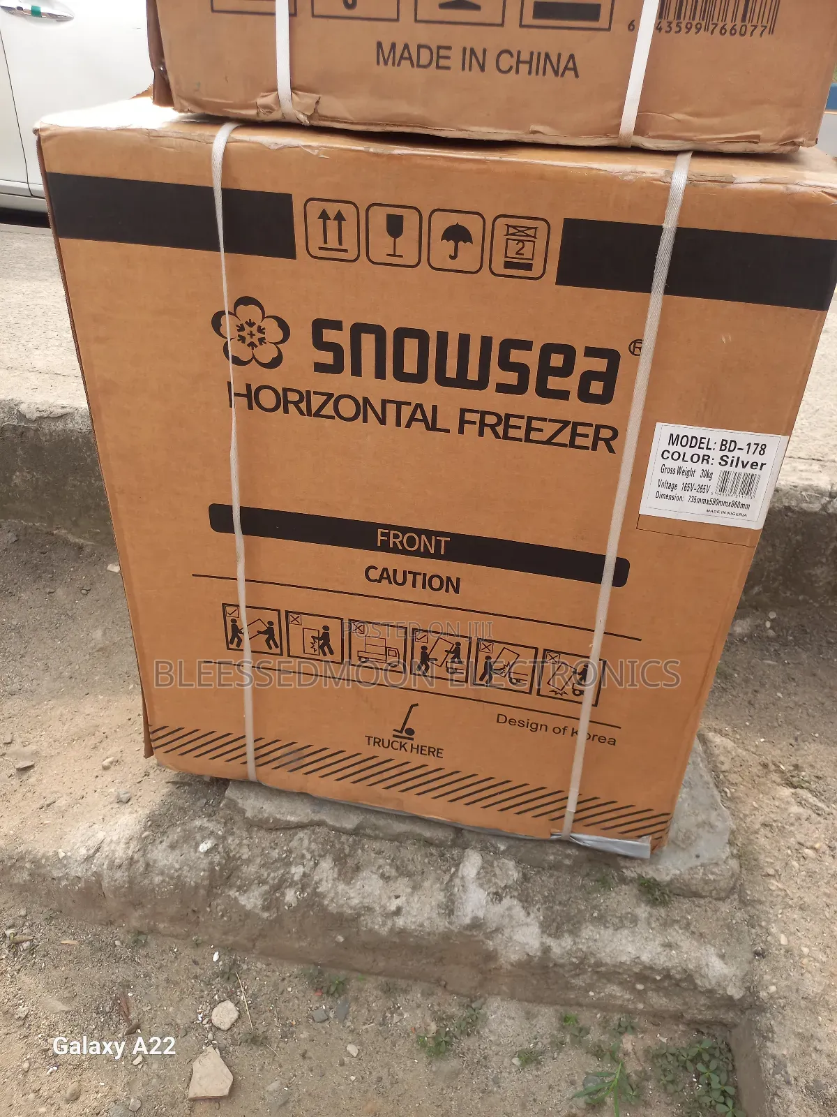Snowsnowsea Chest Freezer 200liters 5yrs Company Warranty