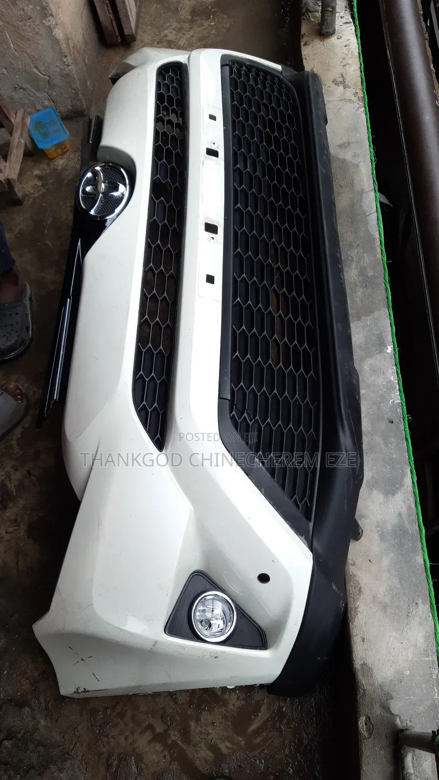Complete Front Bumper Rav4 2017