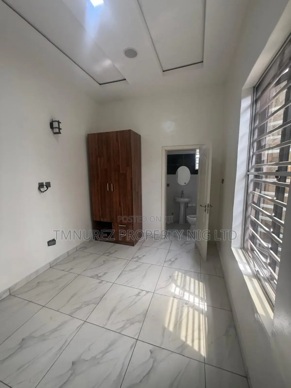 Studio Apartment in Lekki Conservative, Chevron for rent