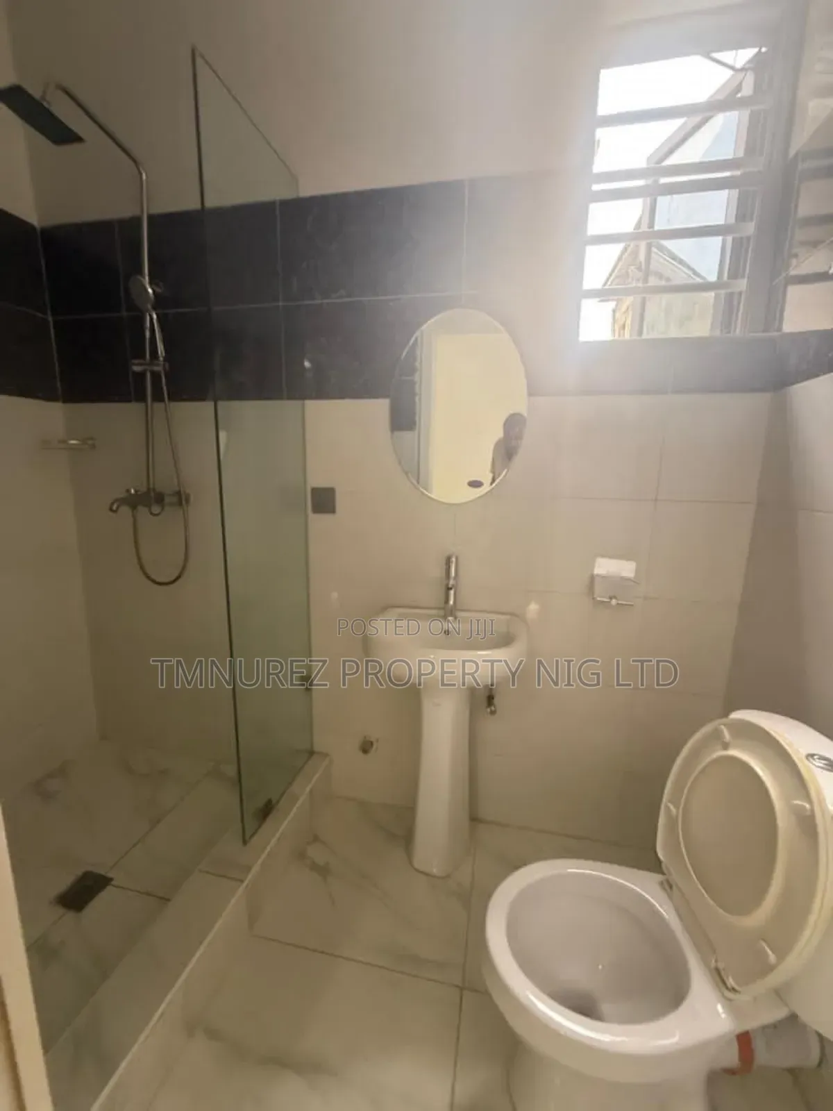 Studio Apartment in Lekki Conservative, Chevron for rent
