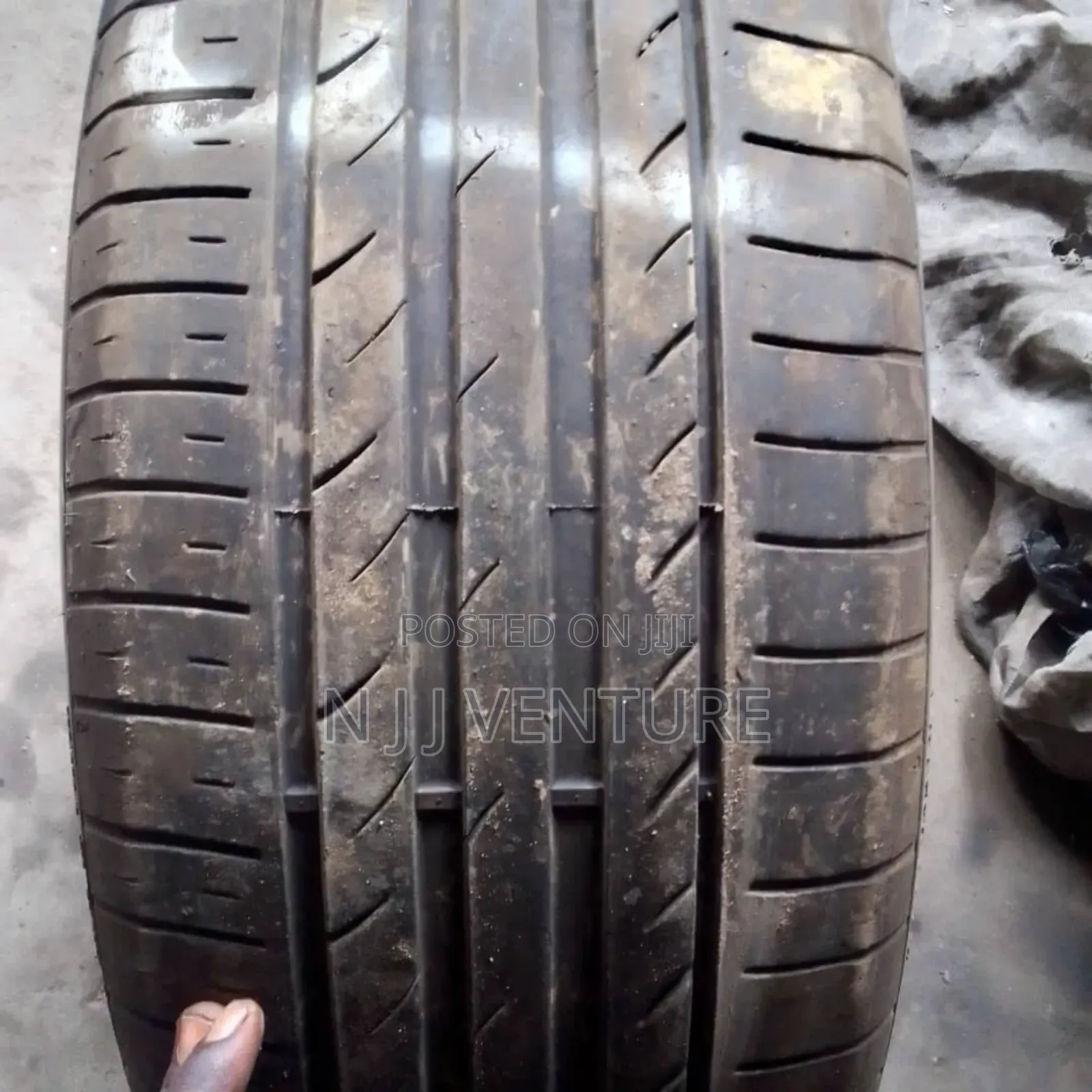 265 40 R20 Michel Tukunbo Tyre