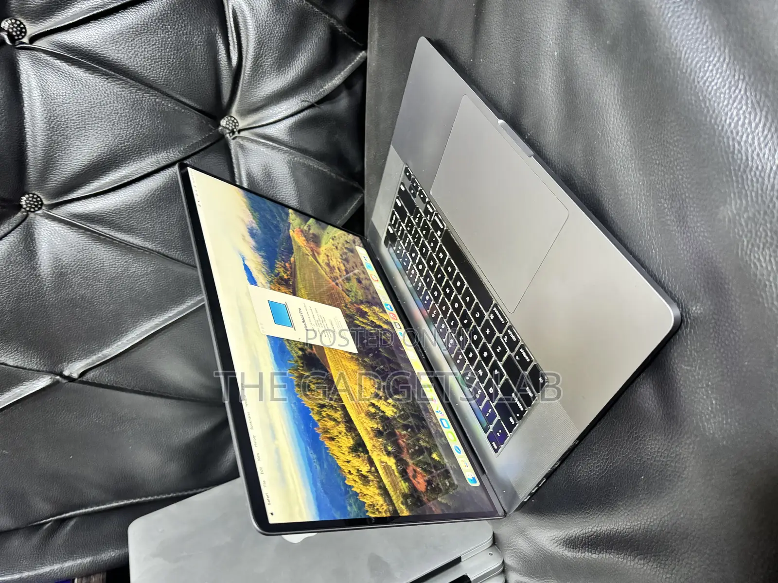 Laptop Apple MacBook Pro 2019 16GB Intel Core I7 SSD 512GB
