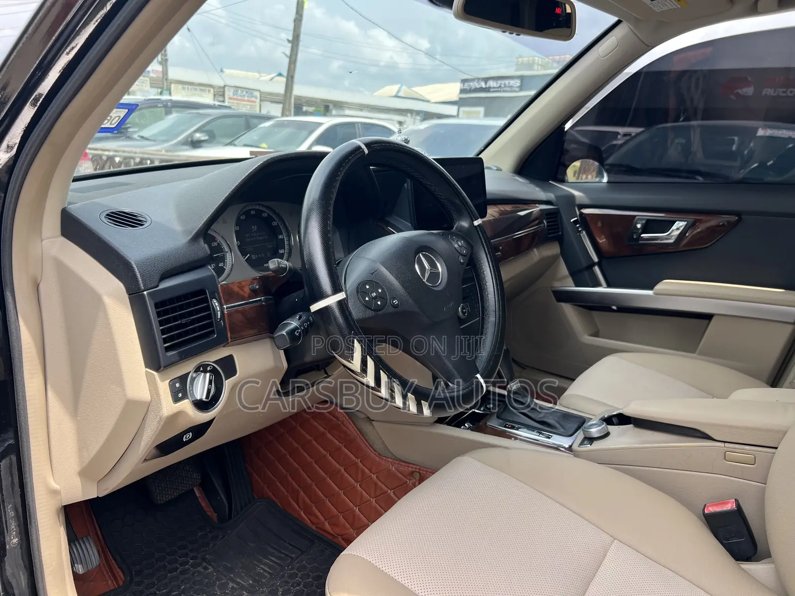 Mercedes-Benz GLK-Class 350 2011 Black