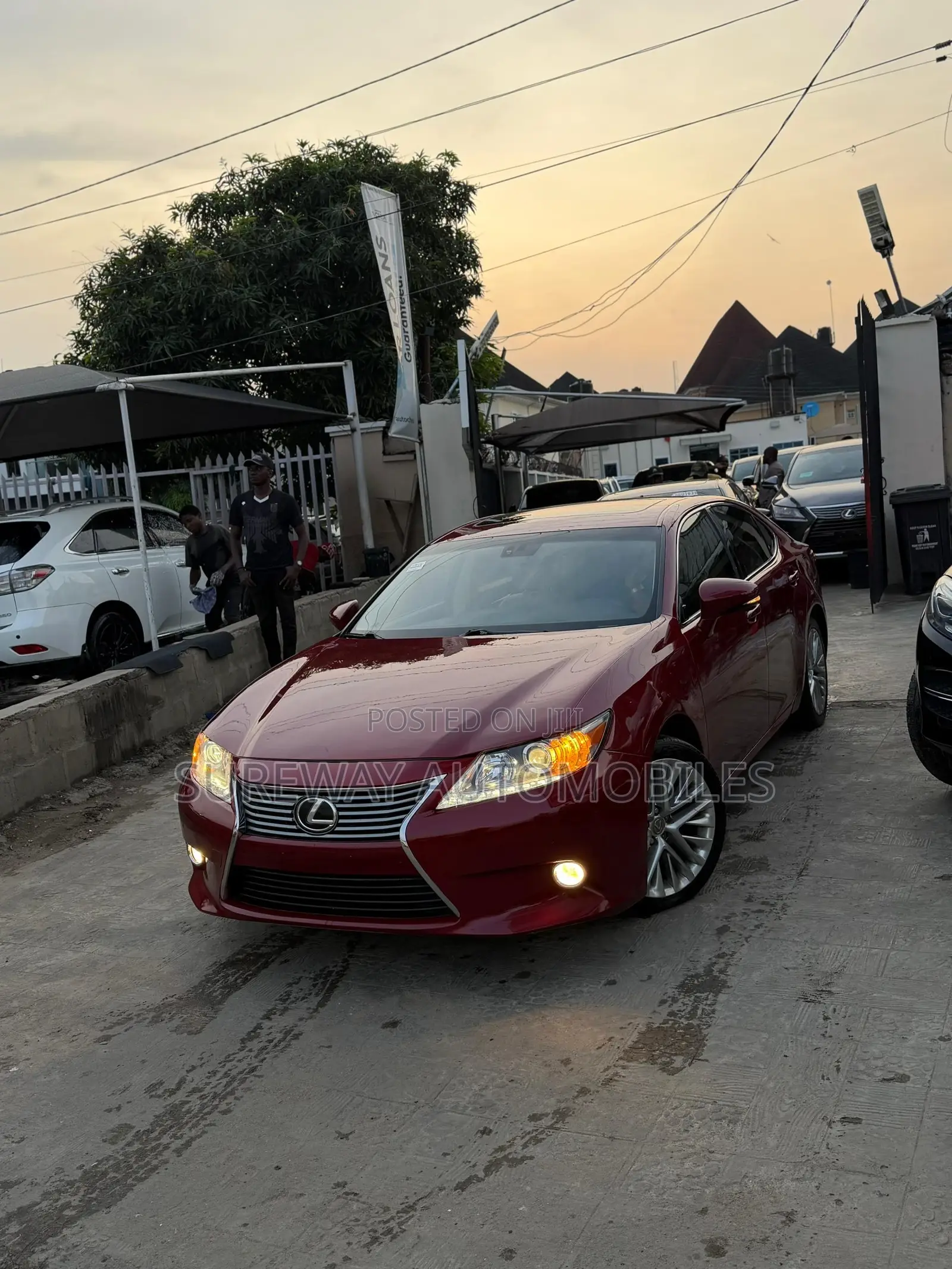 Lexus ES 350 FWD 2014 Red