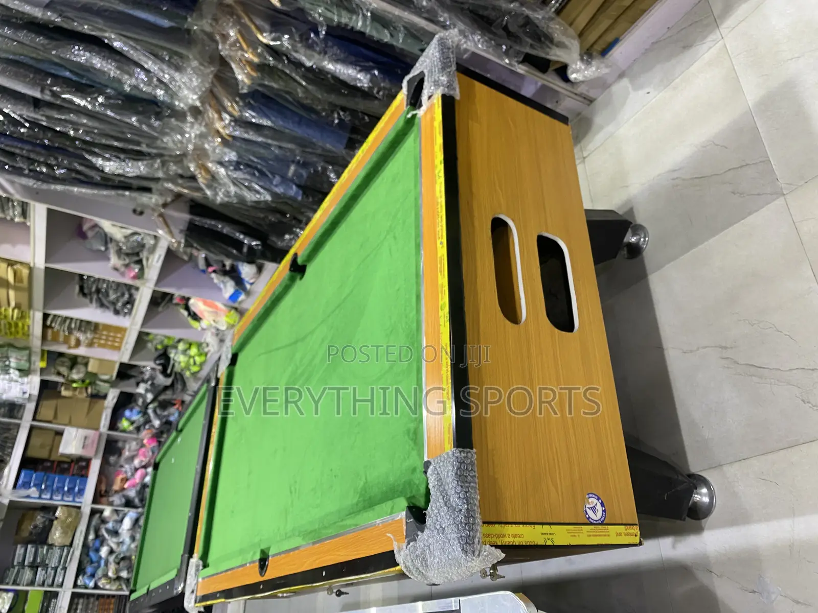 Akala Coin and Marble Snooker Table