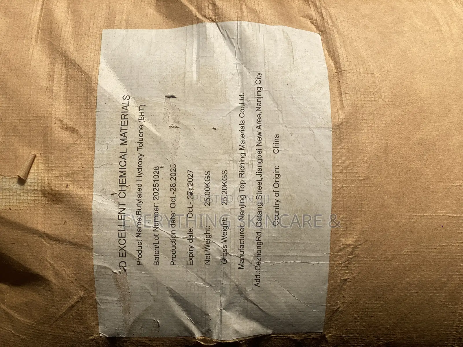 Butylated Hydroxytoluene (Bht)(1kg Is 32,000)
