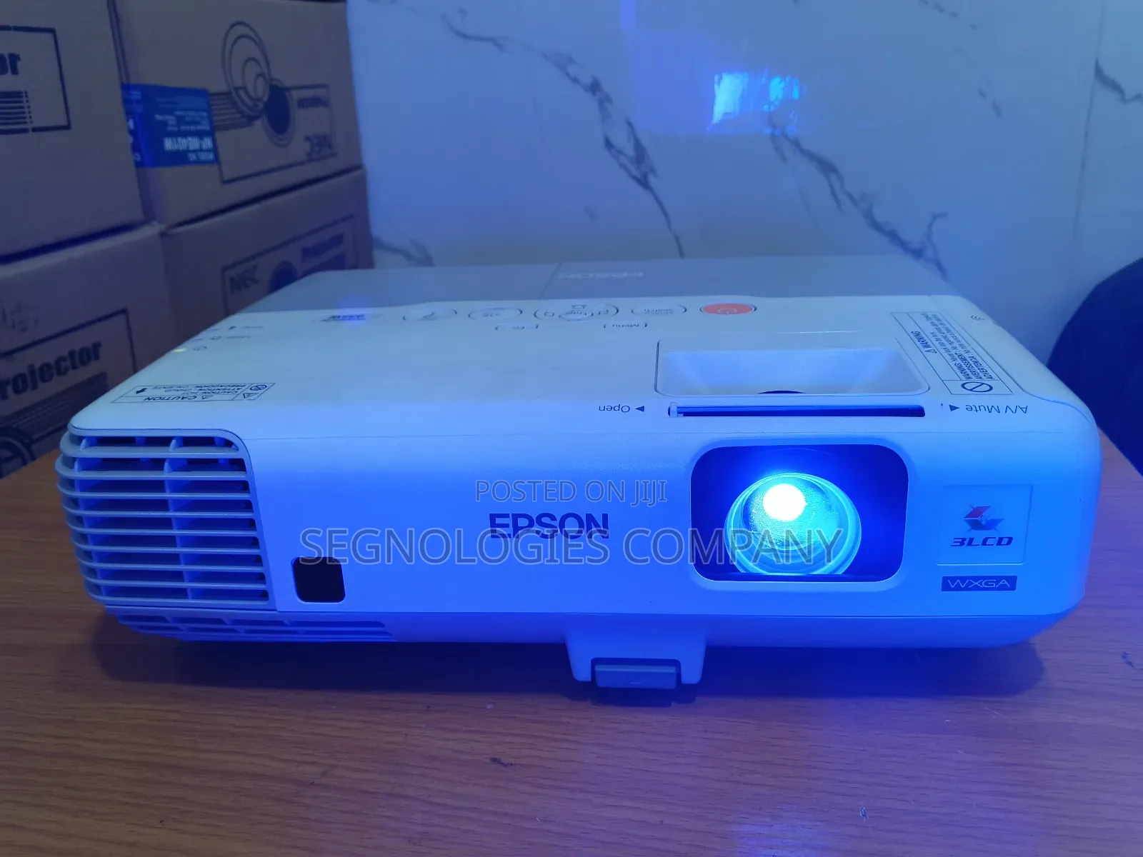 Epson Powerlite 935w 3700 Lumens 3lcd Wxga 3lcd Projector